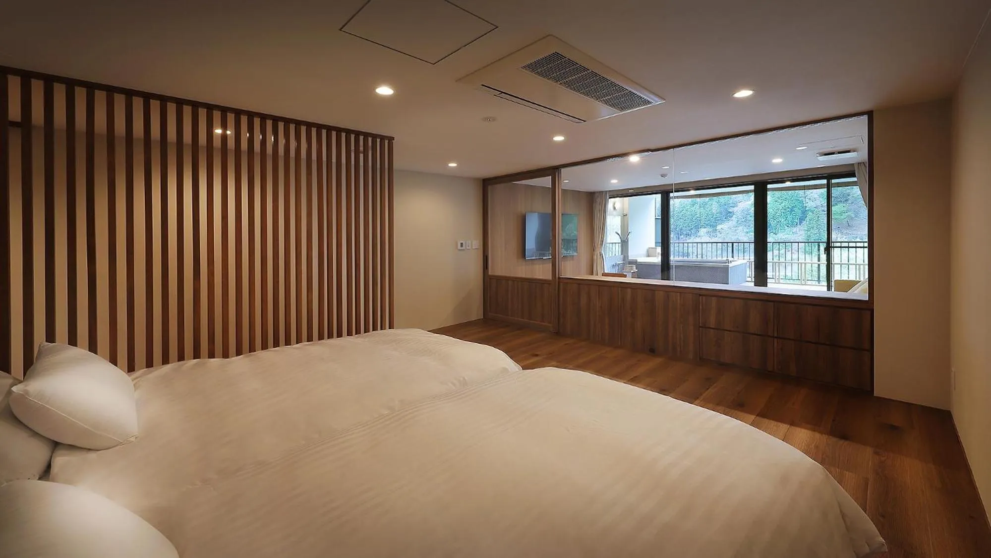 Bed in Tsuganoki