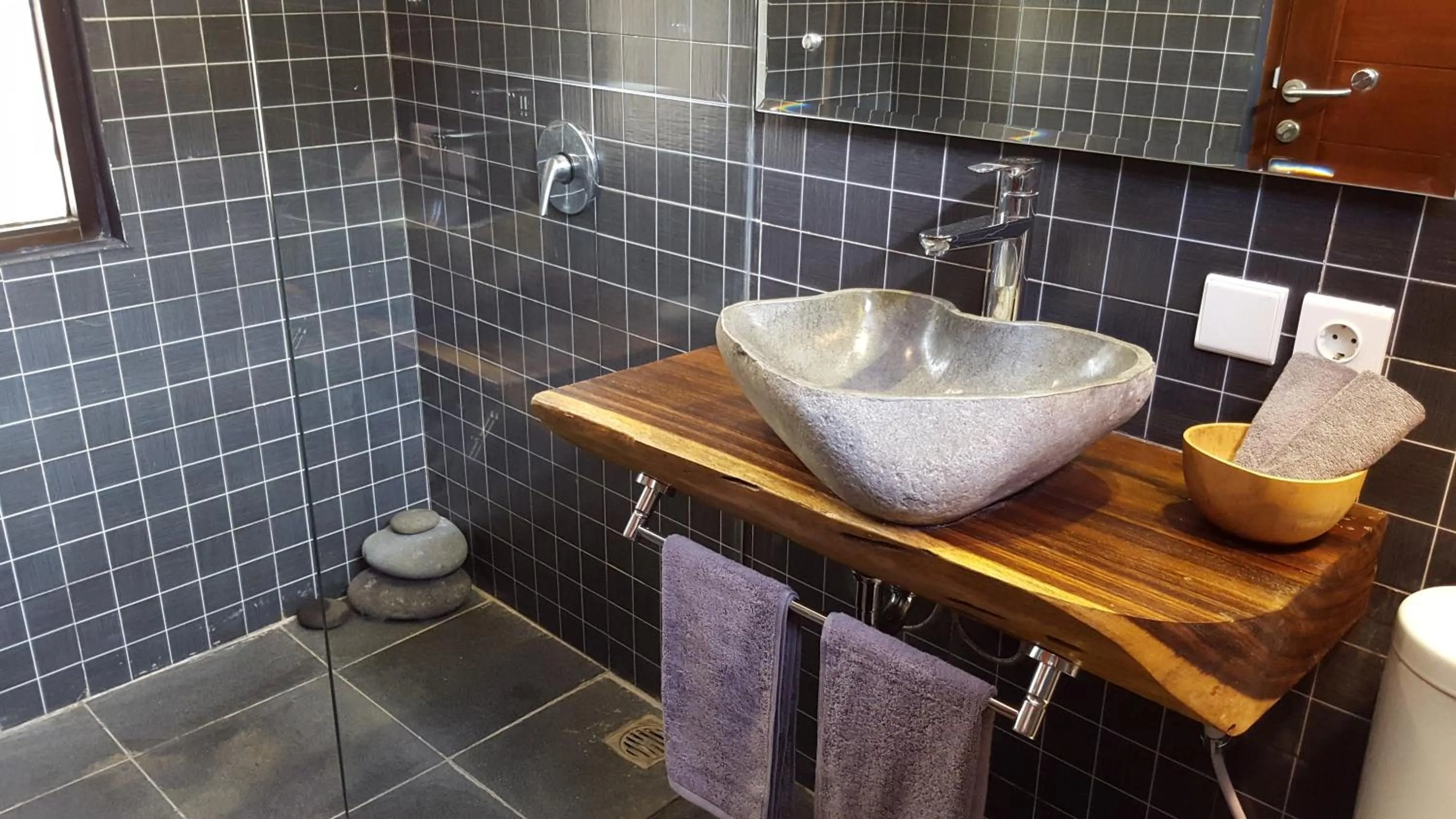 Bathroom in Green Bird Villa