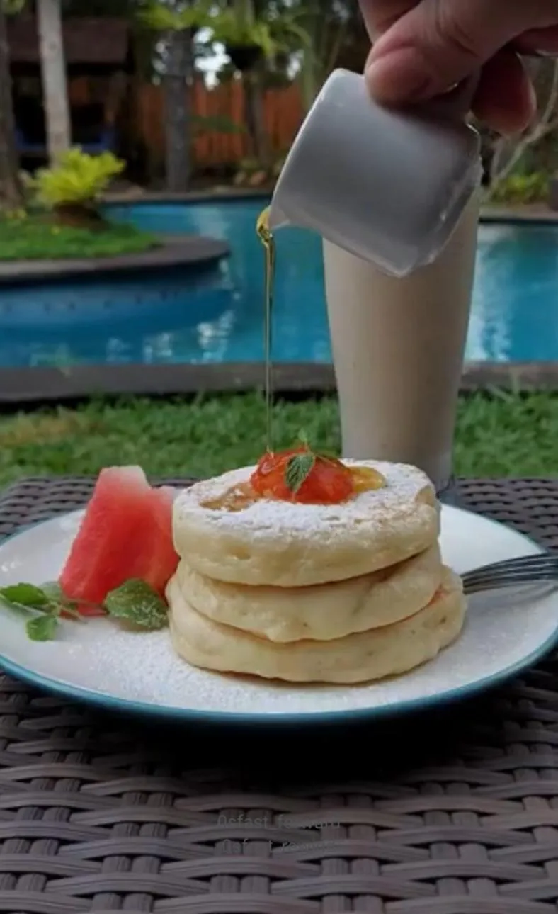 Breakfast in Green Bird Villa