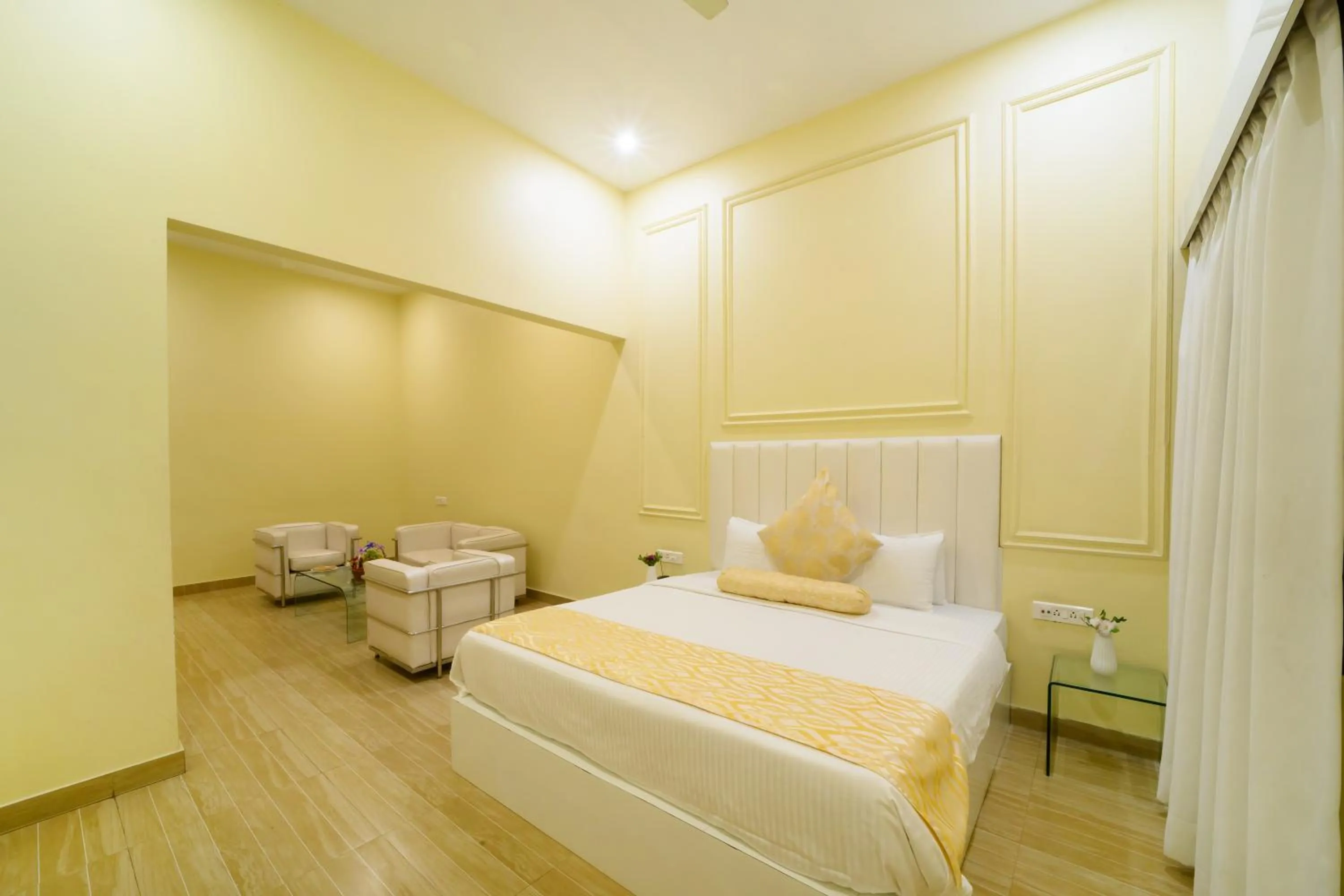 Bed in Sinclairs Burdwan