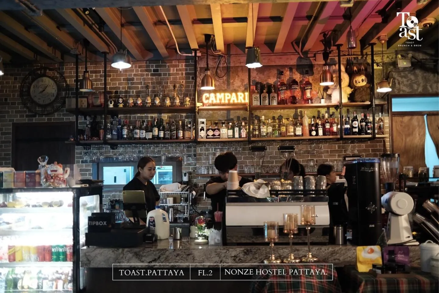 Restaurant/places to eat in Nonze Hostel