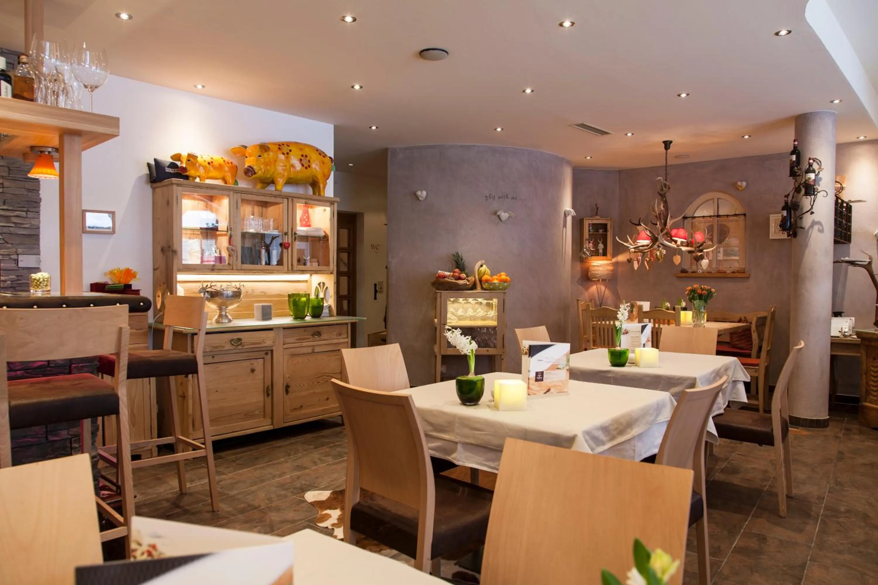 Restaurant/places to eat in AmDorfplatzSuites B&B- Adultsfriendly