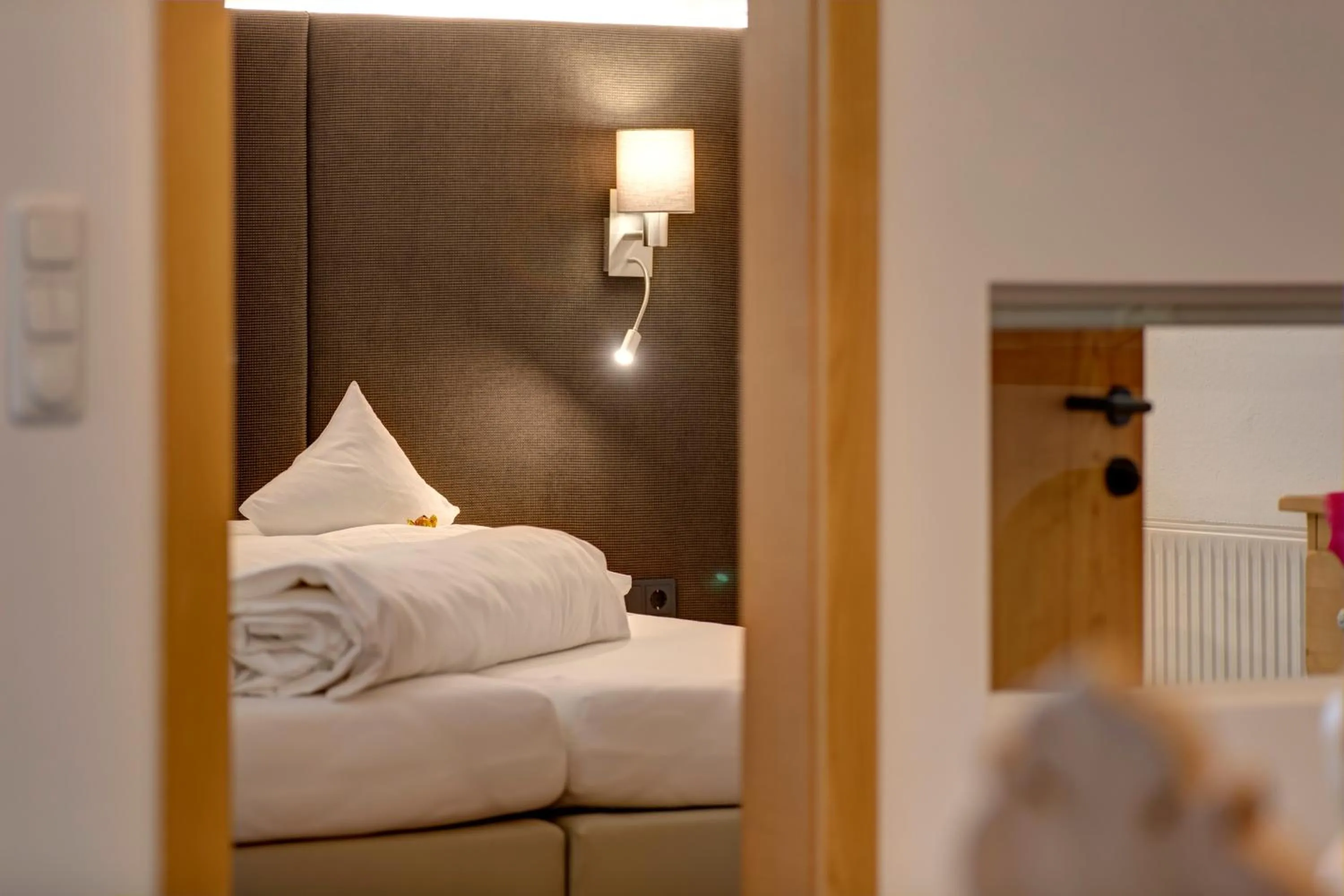 Bed in AmDorfplatzSuites B&B- Adultsfriendly