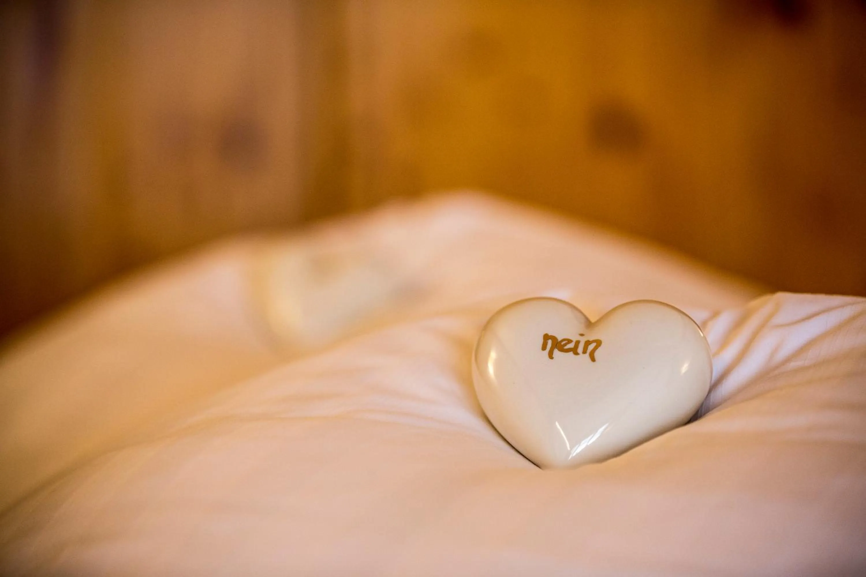 Bed in AmDorfplatzSuites B&B- Adultsfriendly