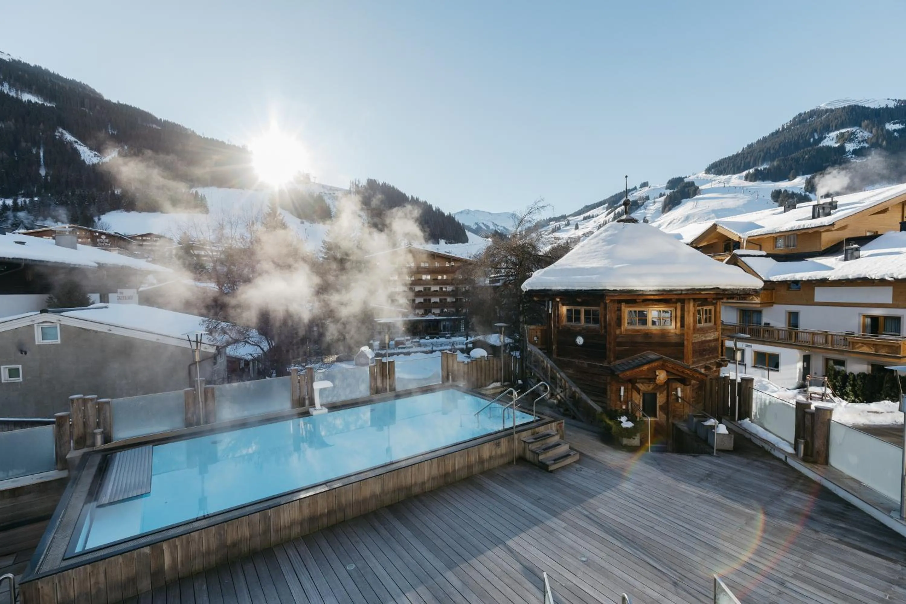 Winter in Hotel Alpine Palace