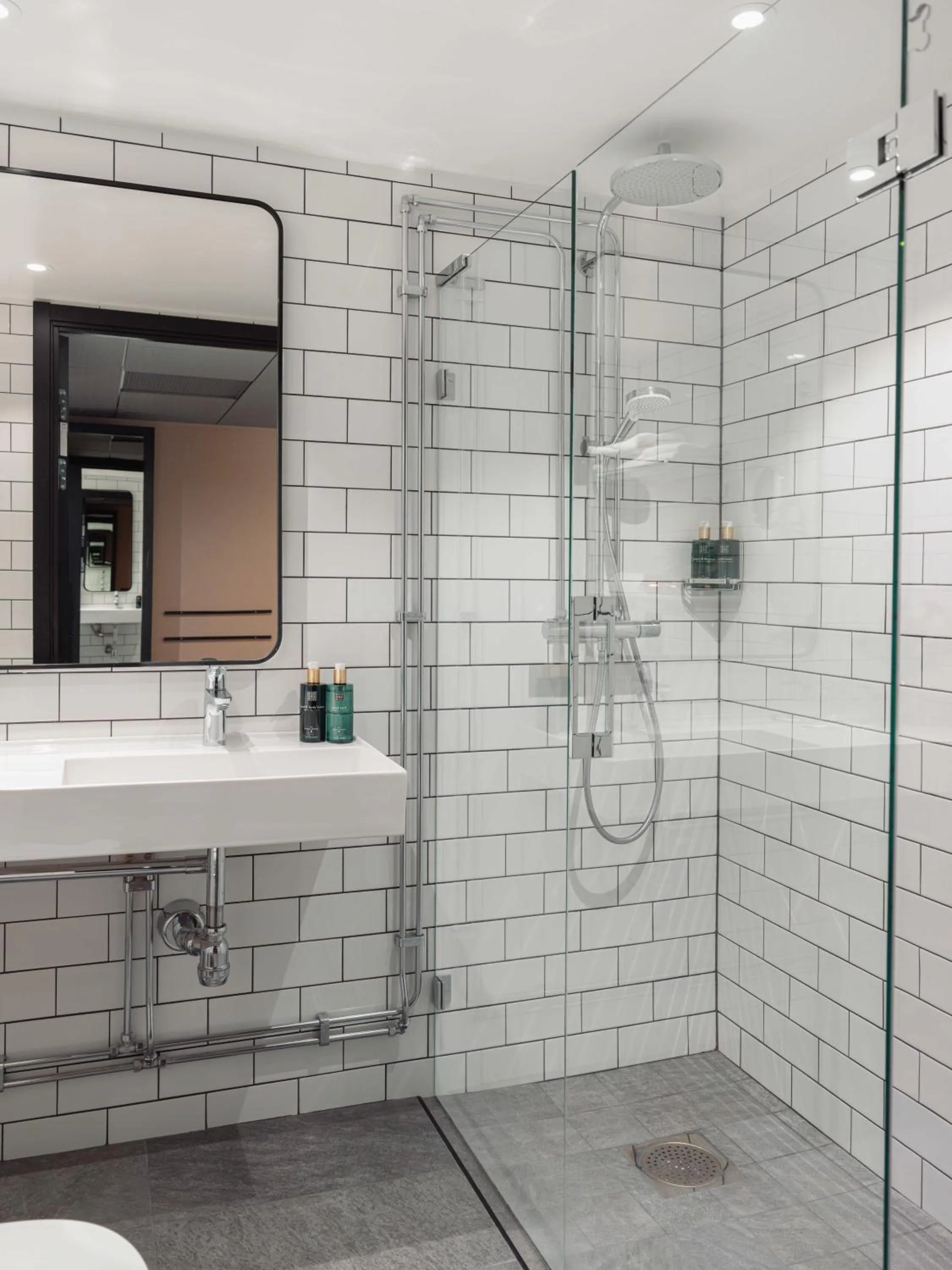 Bathroom in Clarion Hotel Winn