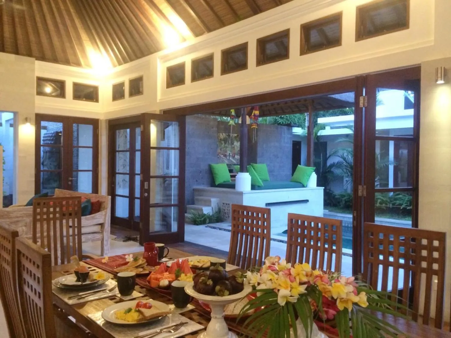 Breakfast in Villa Zamaya Sanur