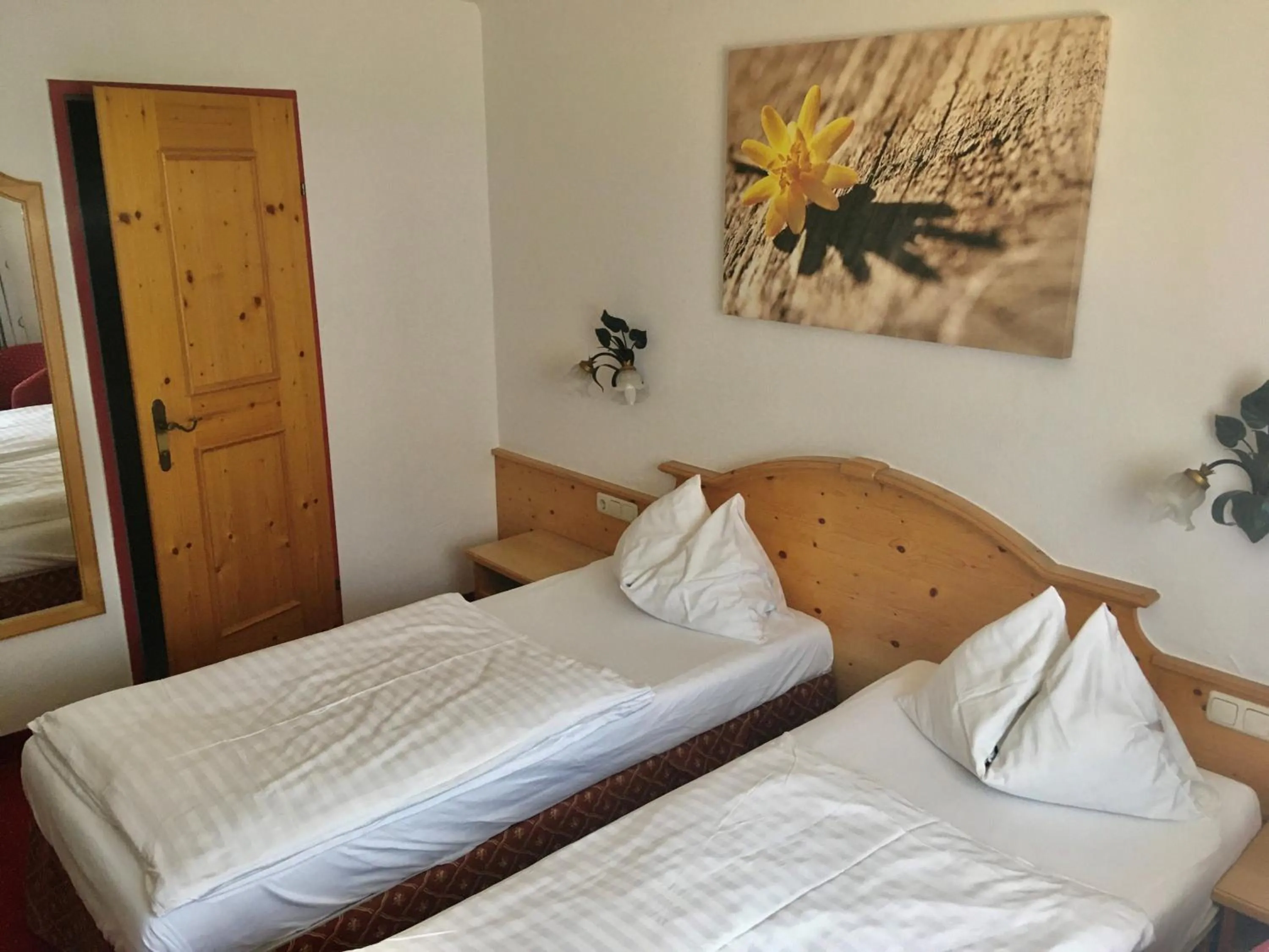 Bed in Hotel Metzgerwirt