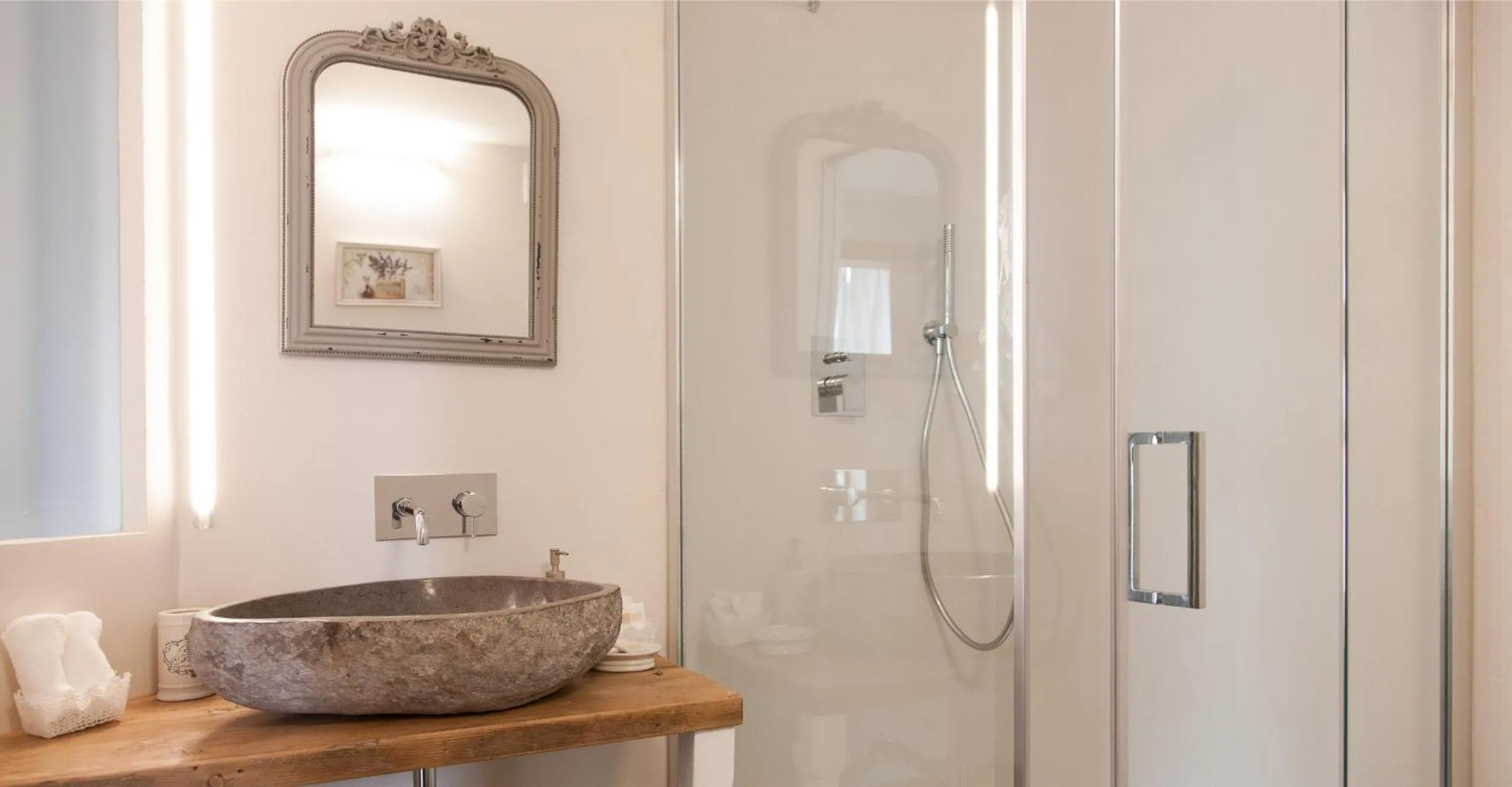 Bathroom in La Pulcia B&B