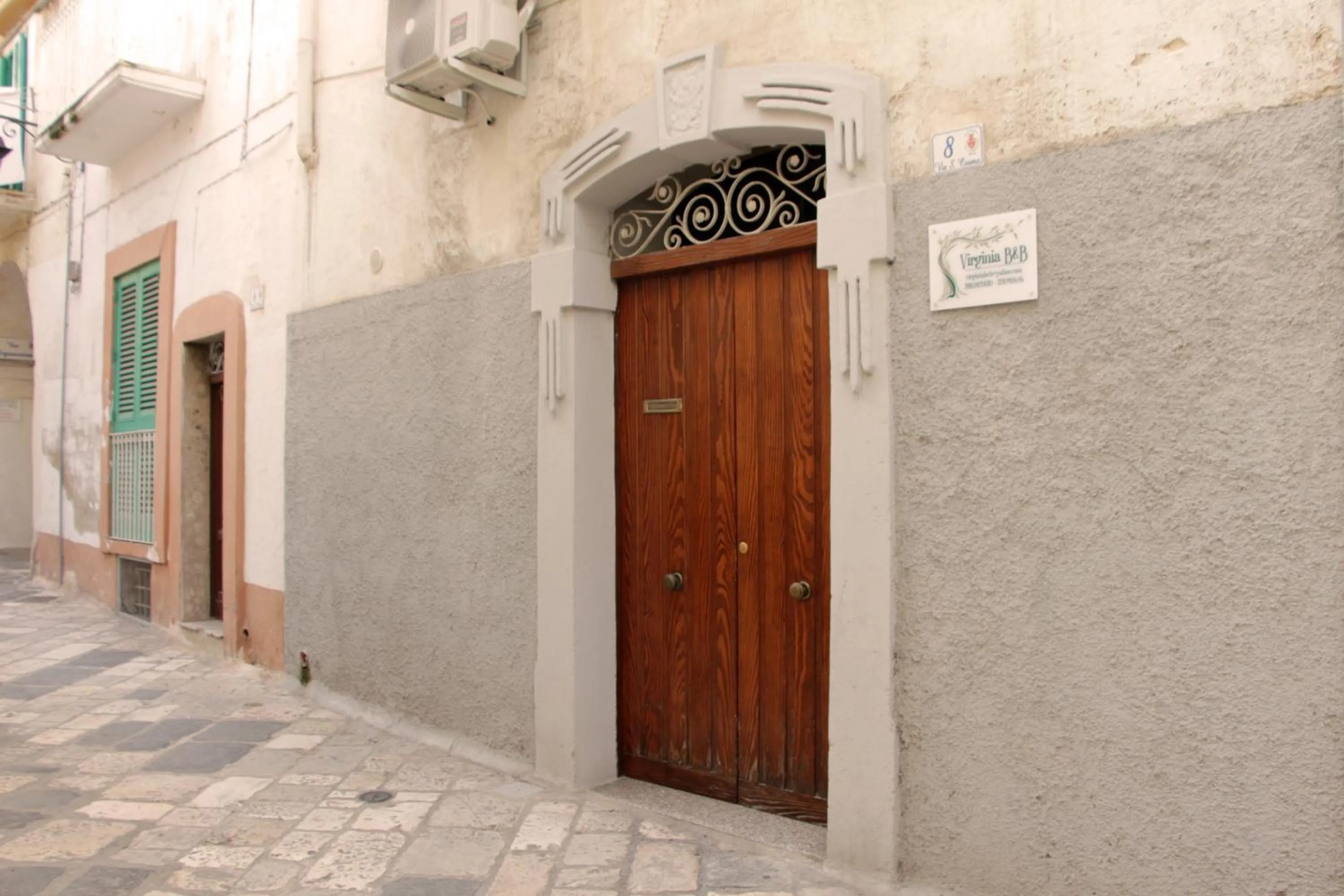 Facade/entrance in Virginia B&B