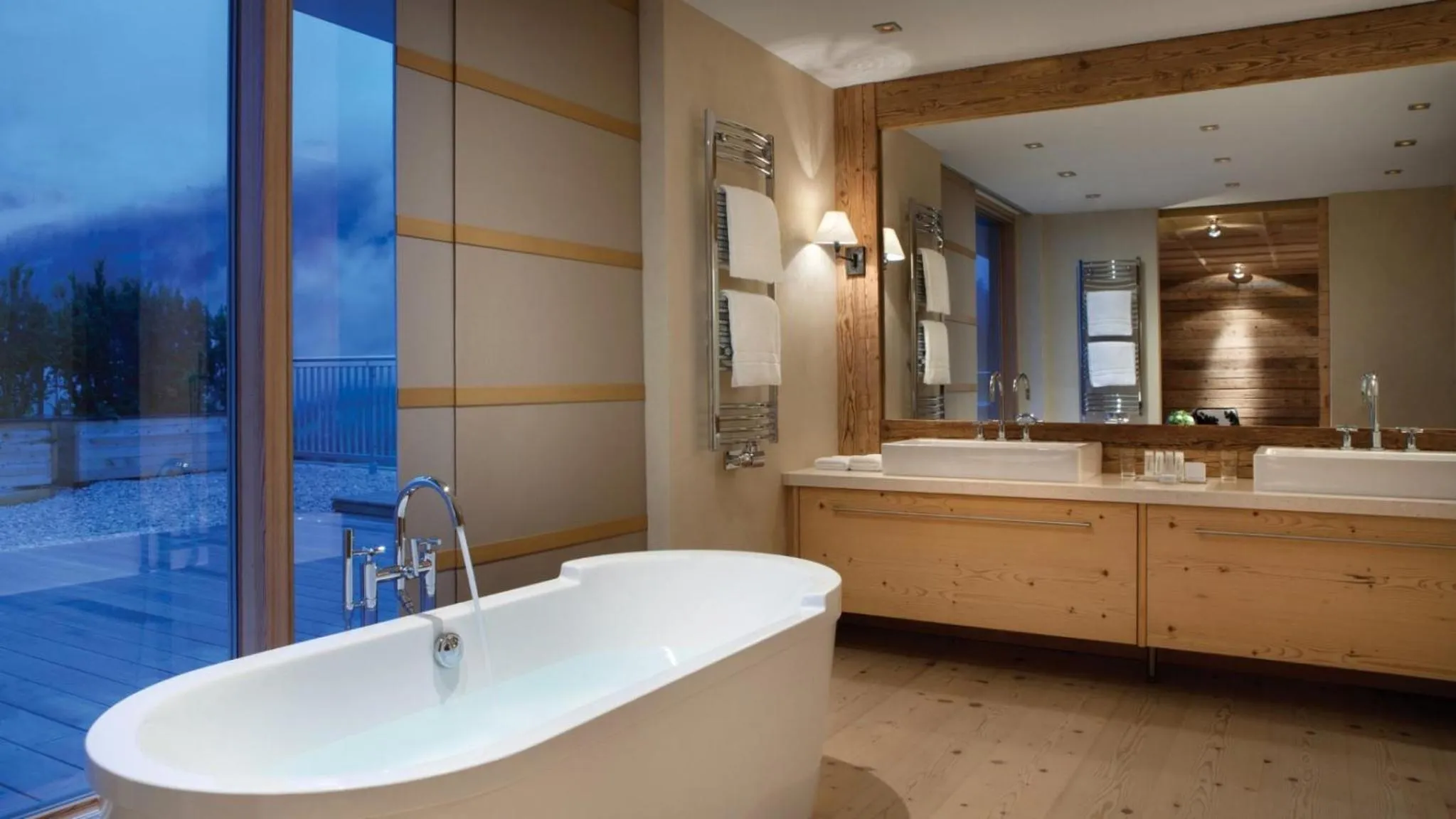 Photo of the whole room in Kempinski Hotel Das Tirol