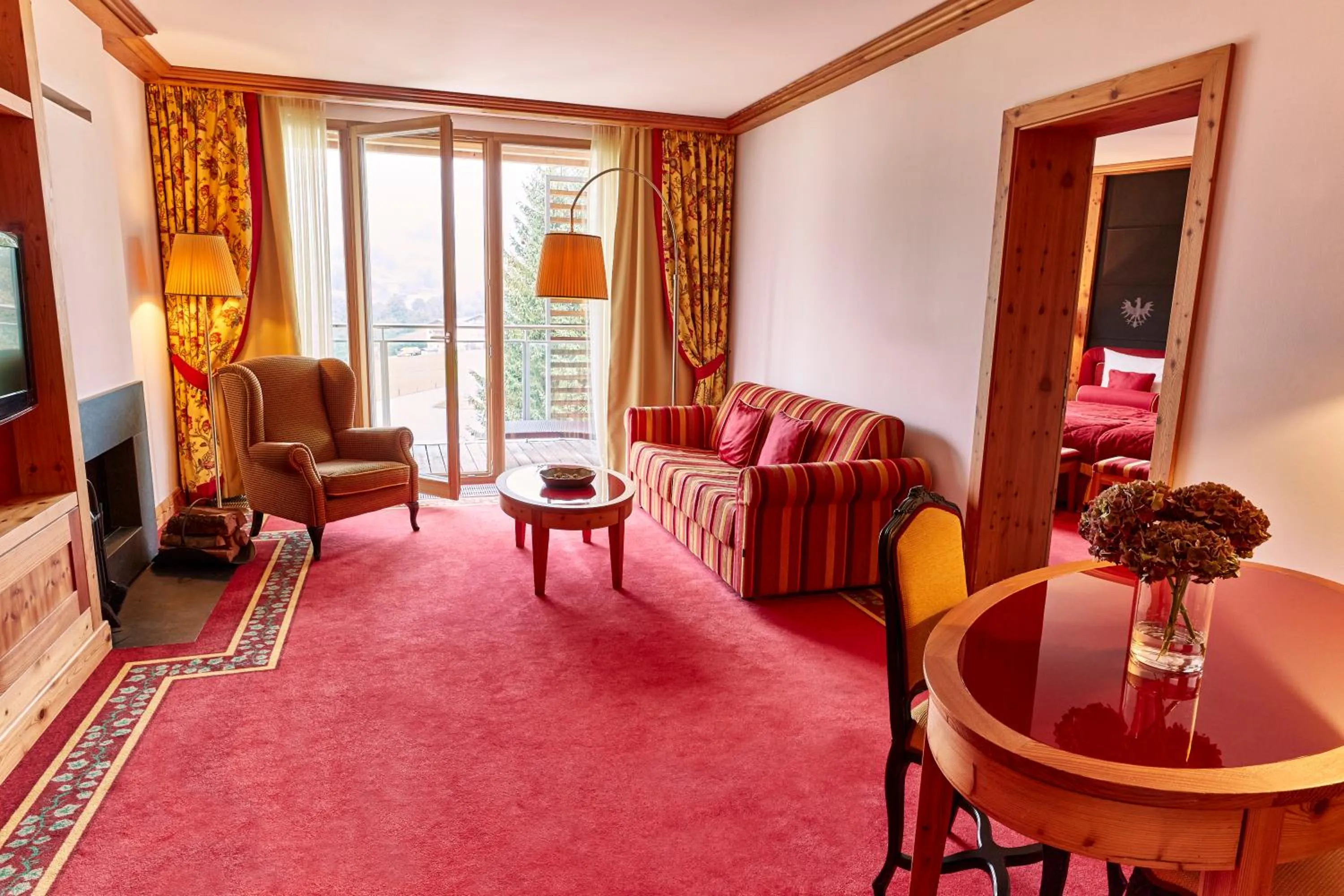 Living room in Kempinski Hotel Das Tirol