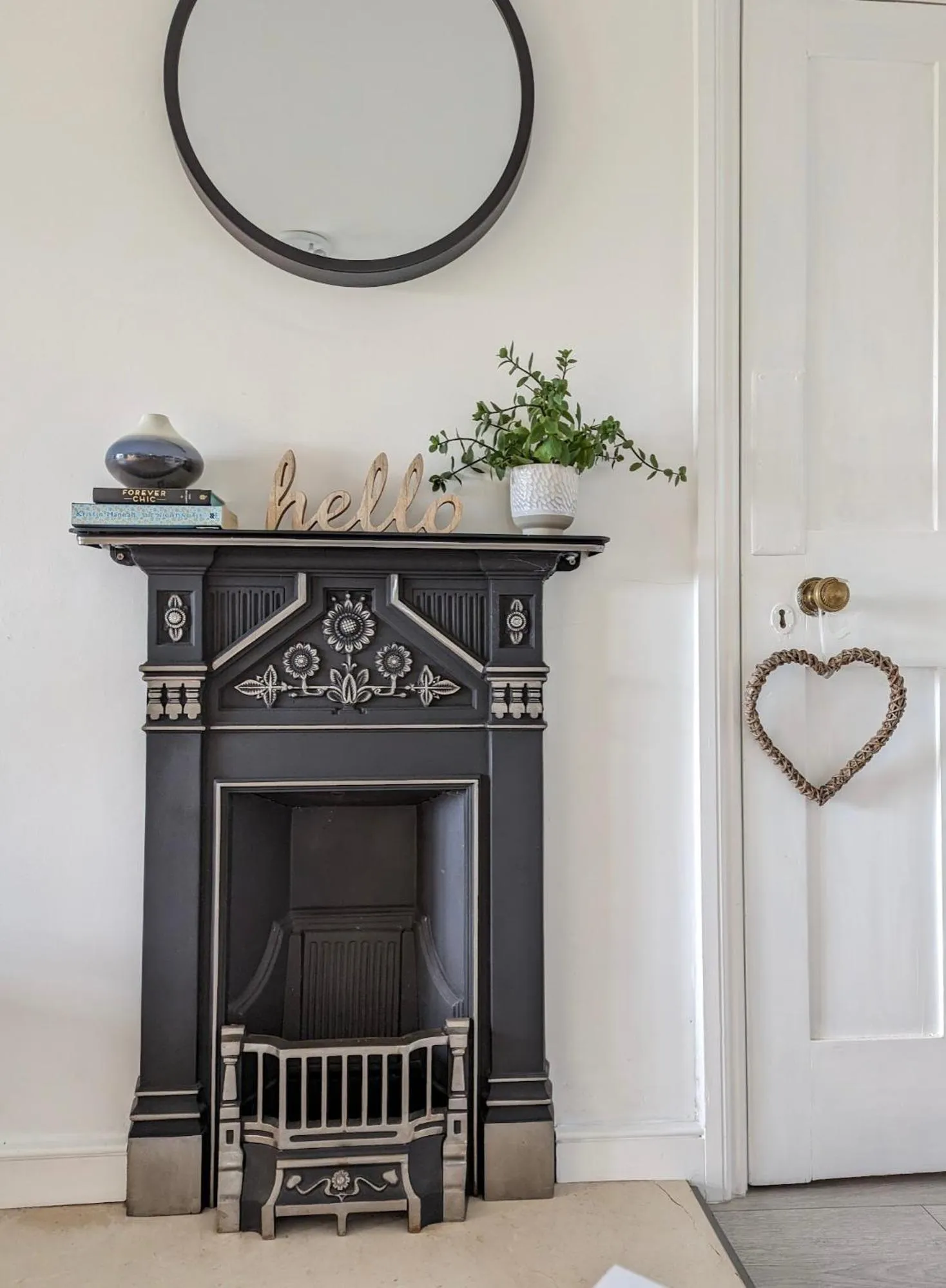 Living room in Humphries Cross Apartments