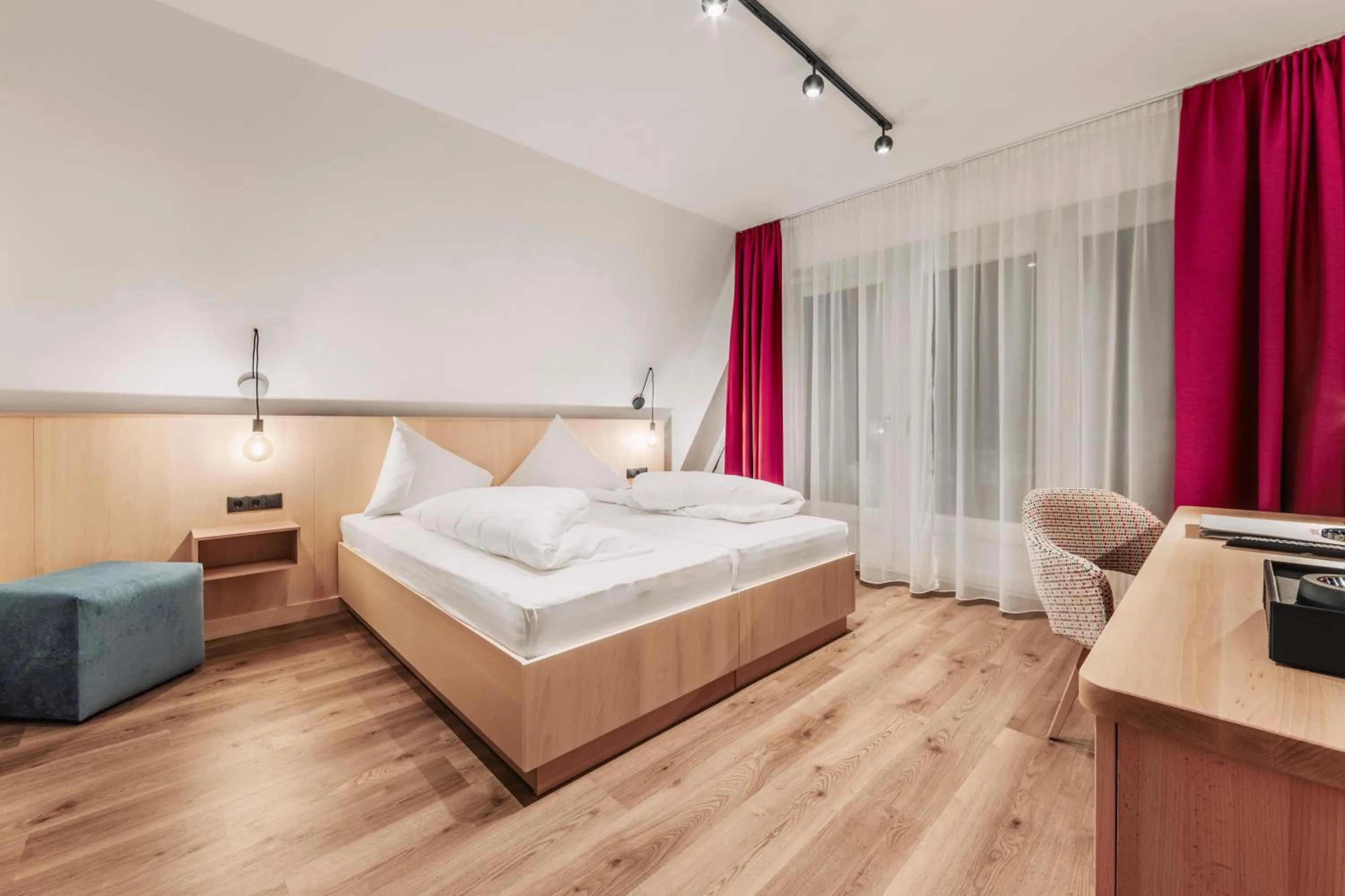 Photo of the whole room, Bed in Hotel Dominic