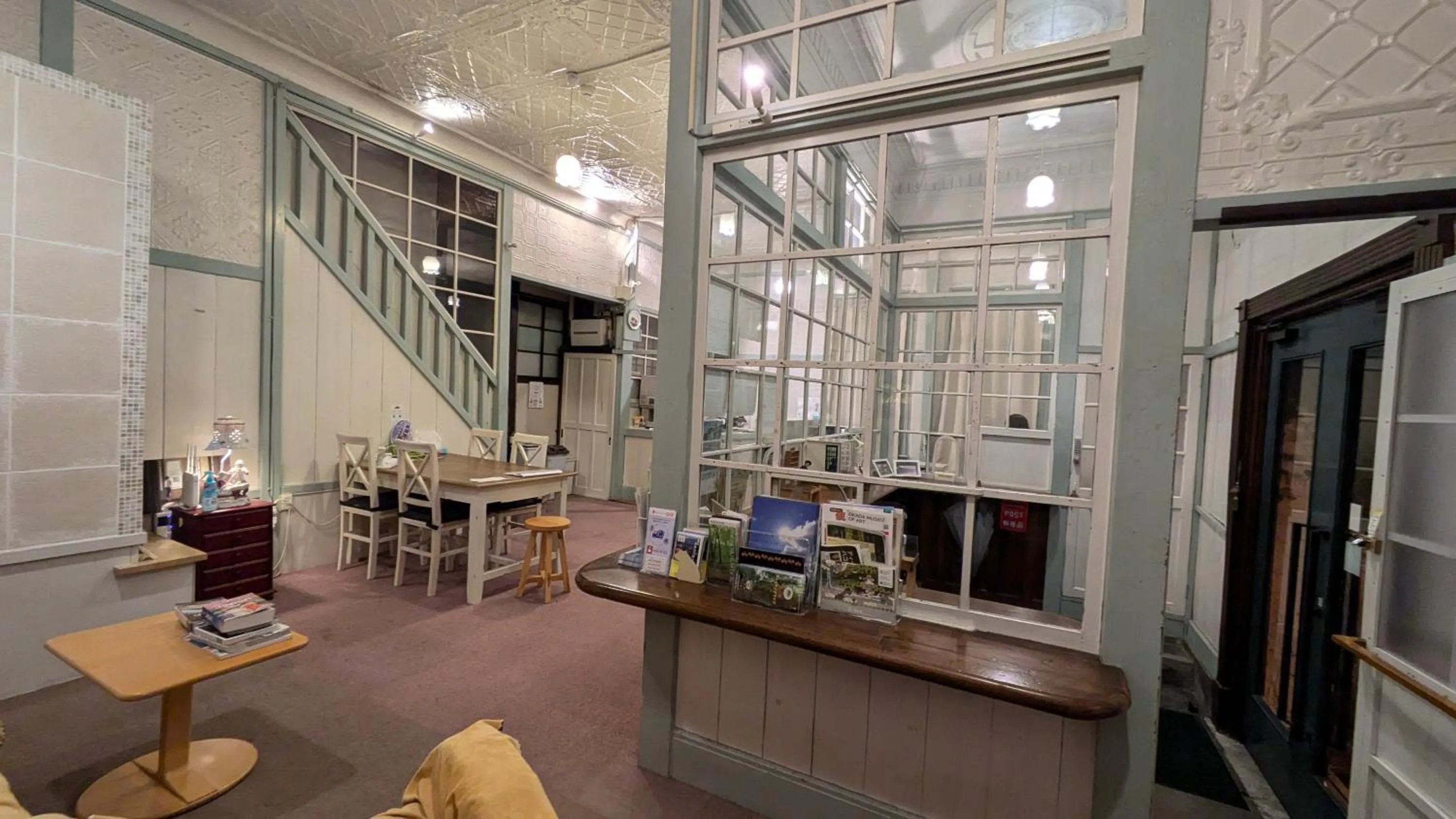 Communal lounge/ TV room in HakoneHOSTEL1914