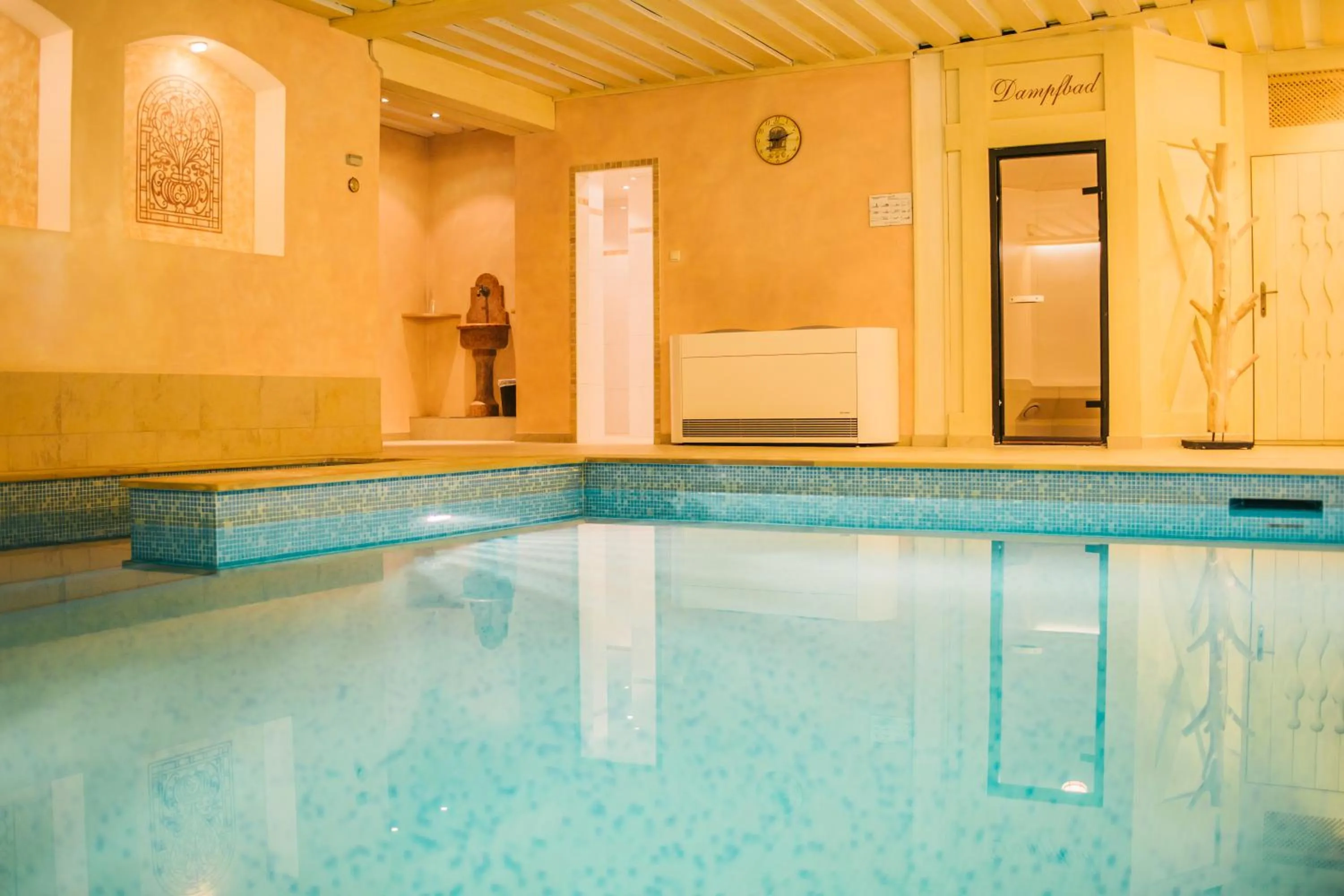 Decorative detail in Hotel Dr Otto Murr B&B