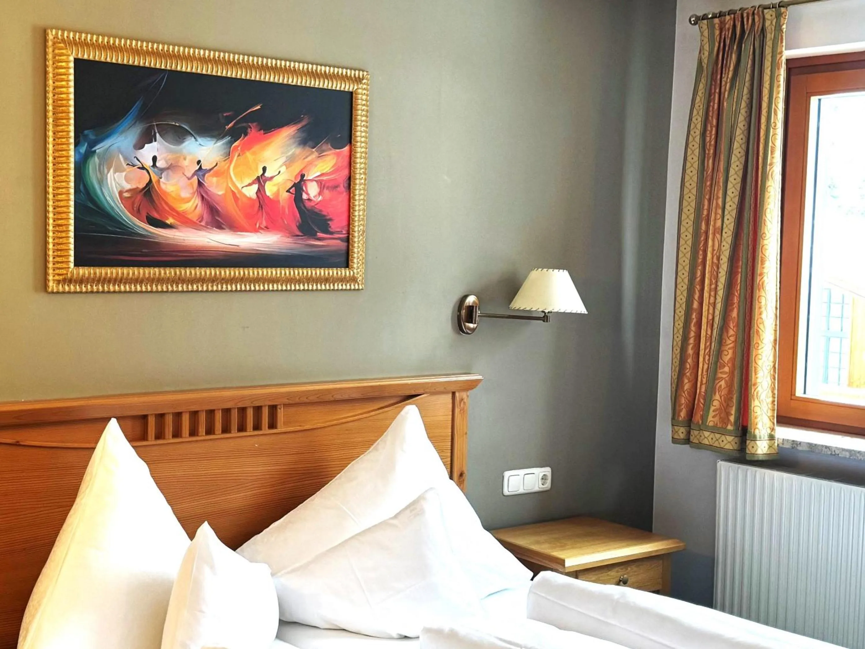 Photo of the whole room, Bed in Hotel Dr Otto Murr B&B