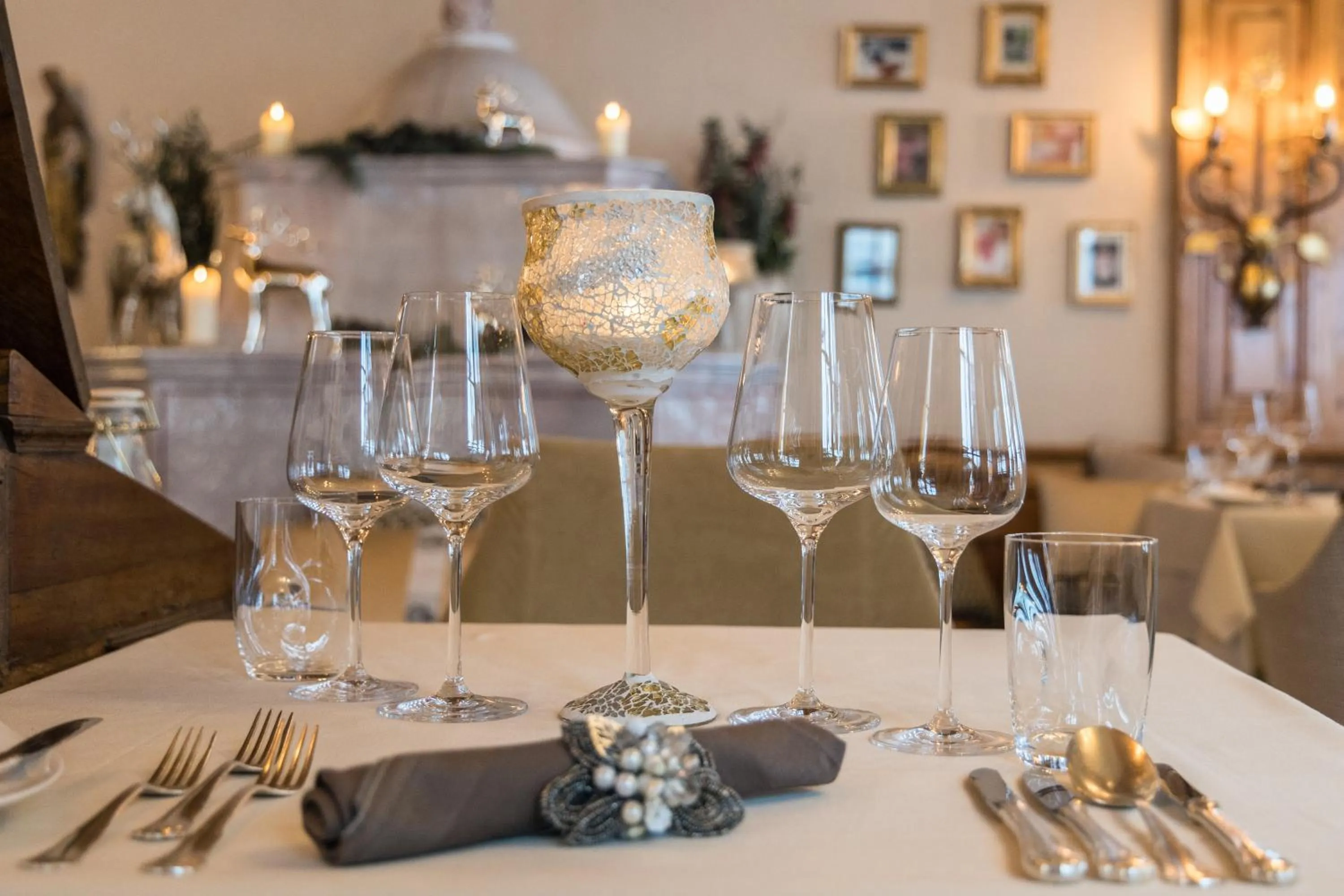 Restaurant/places to eat in Pfefferkorn's Hotel