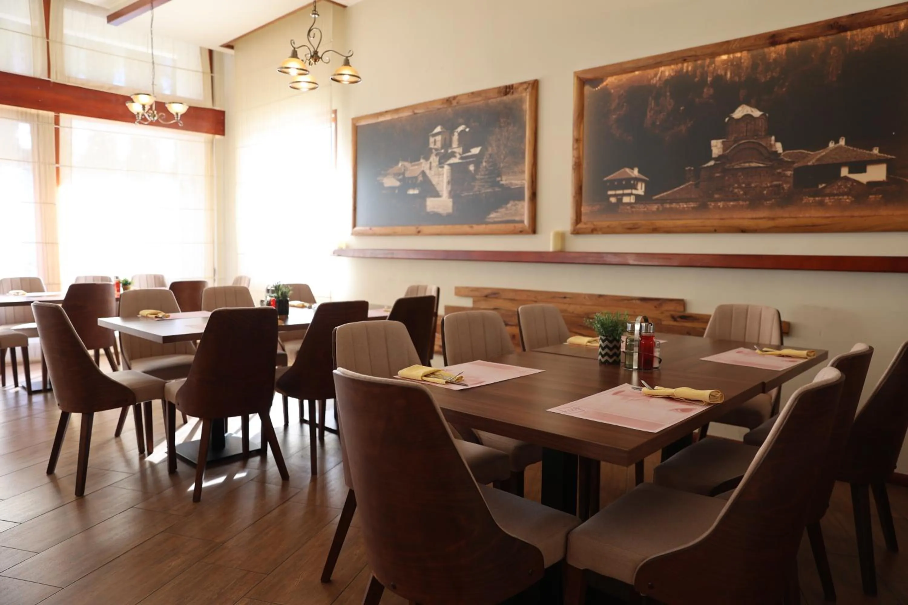 Banquet/Function facilities in Hotel Happy