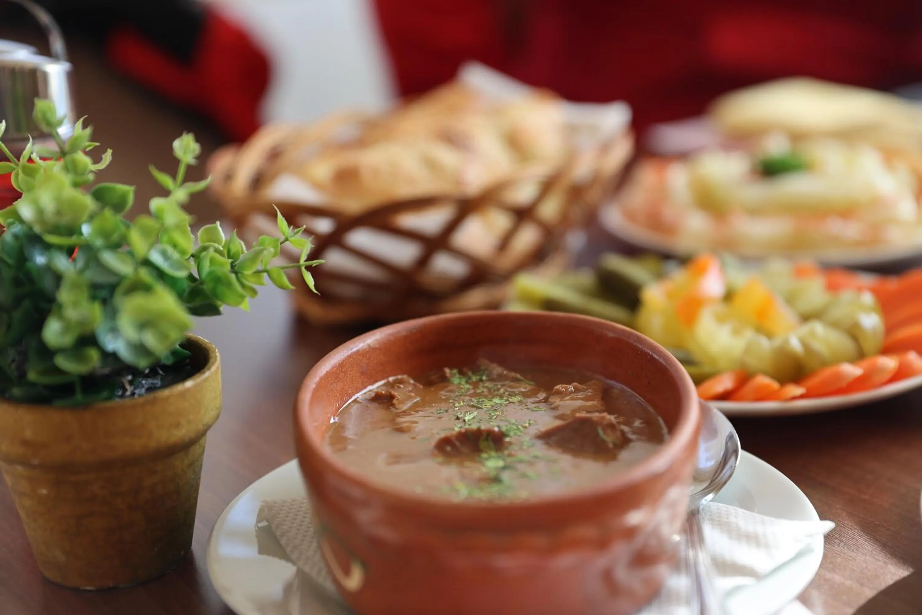 Food and drinks in Hotel Happy