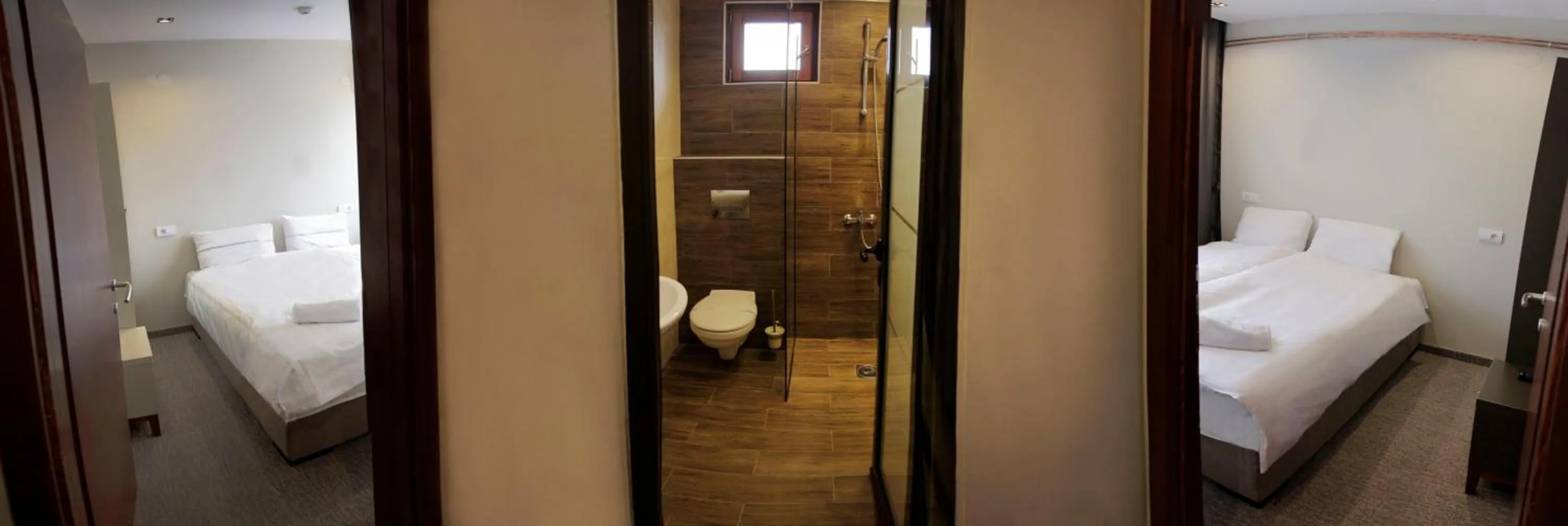 Toilet, Bed in Hotel Happy