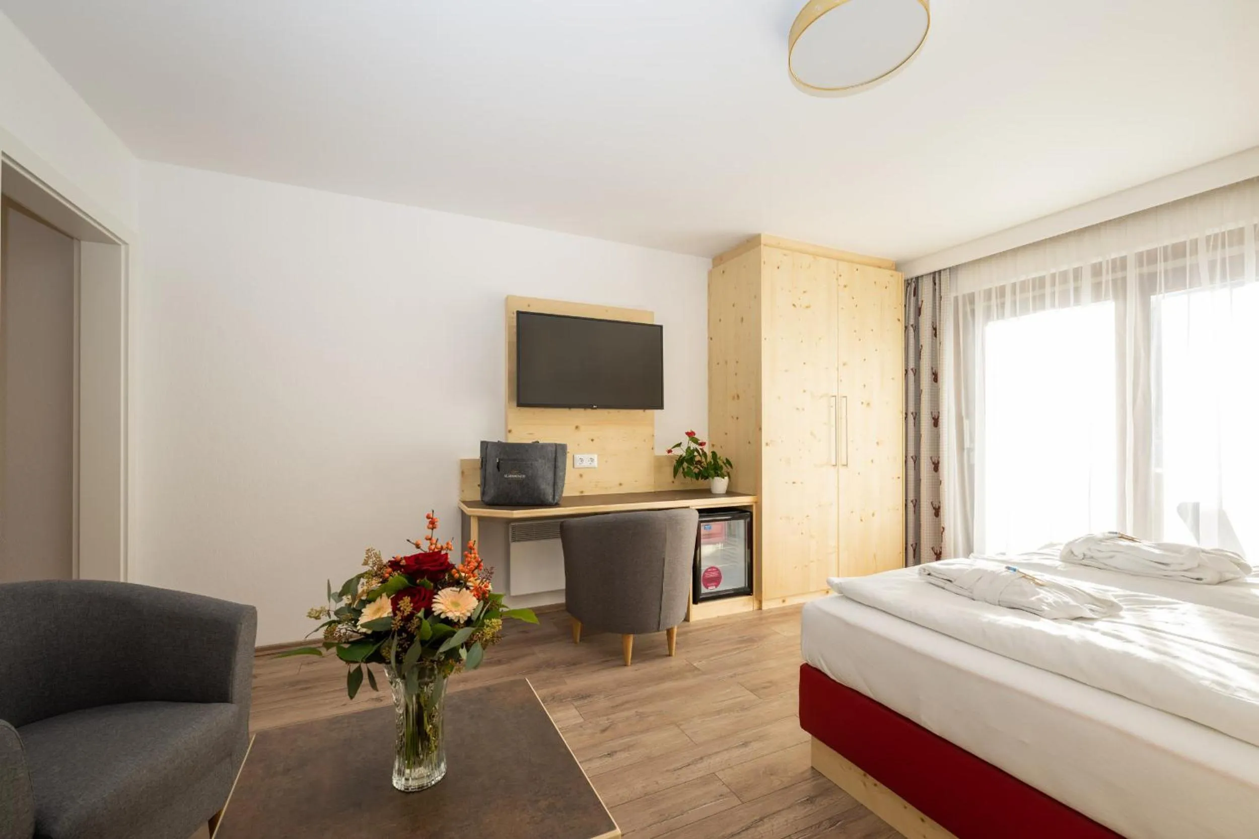 Bed in Genusshotel Almrausch