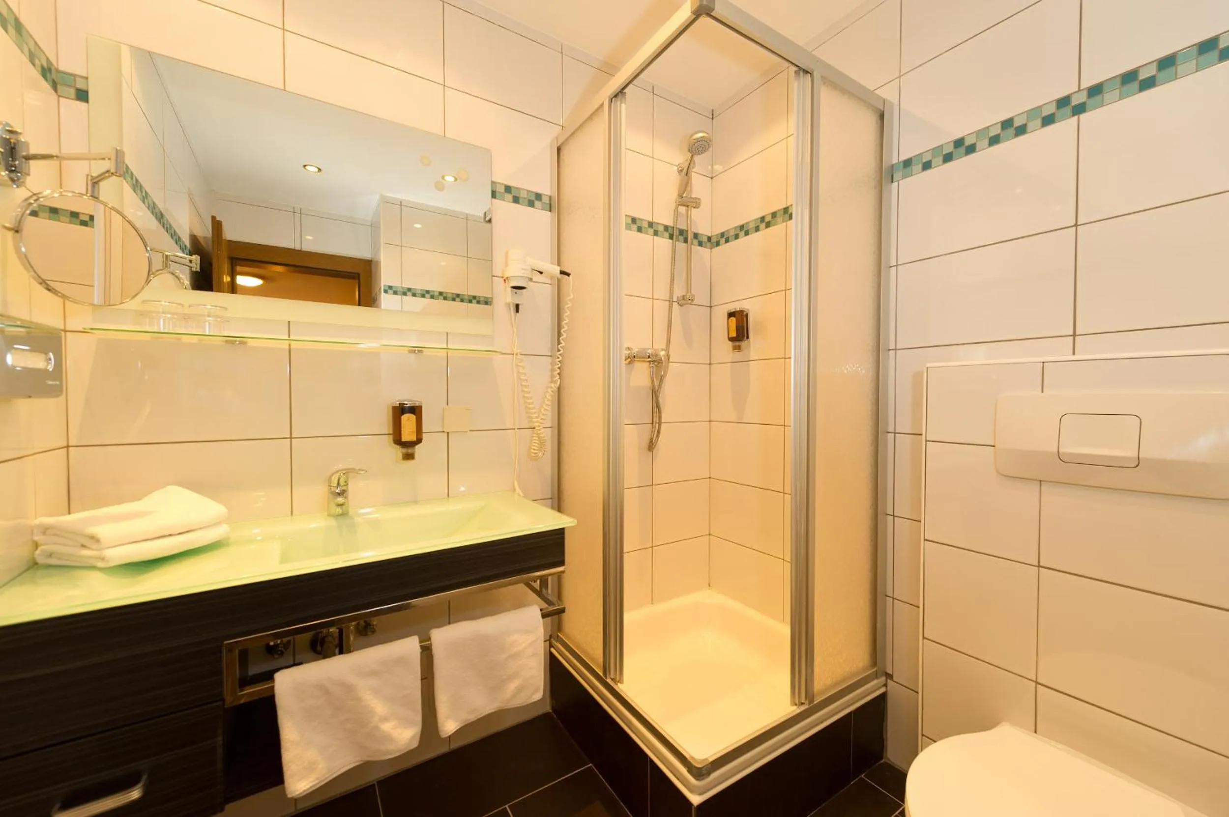 Bathroom in Genusshotel Almrausch