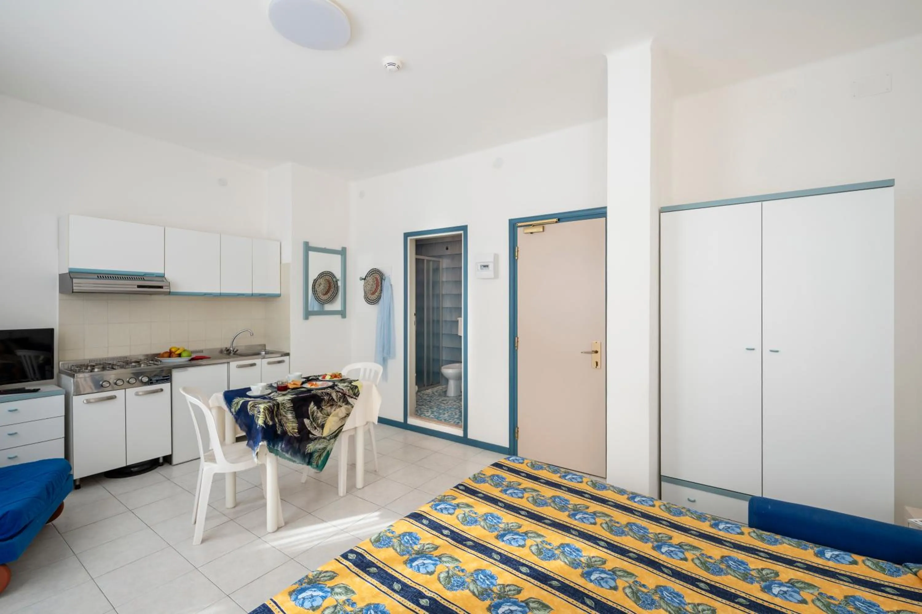 Bed in Aparthotel Pineda