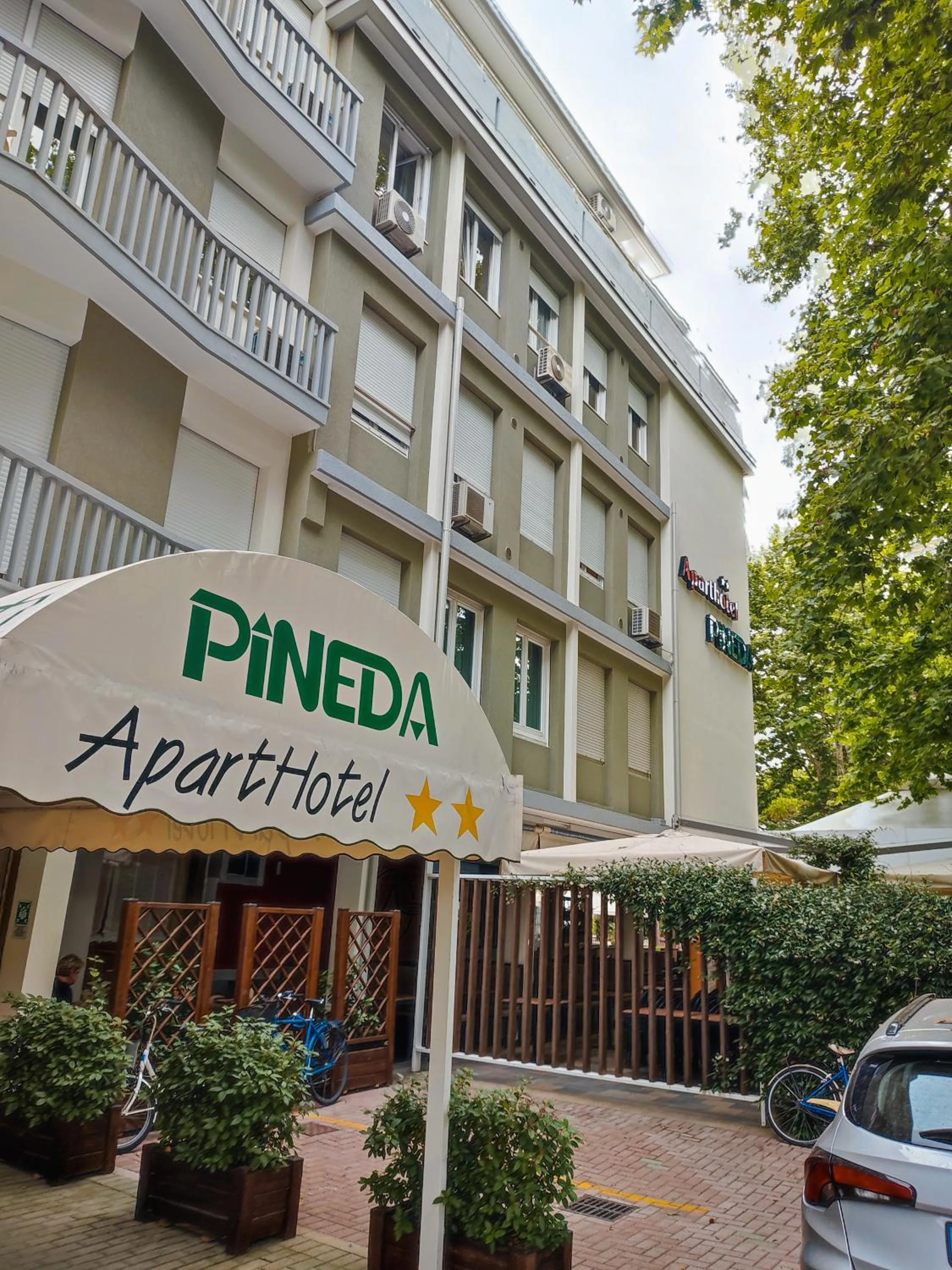 Property building in Aparthotel Pineda