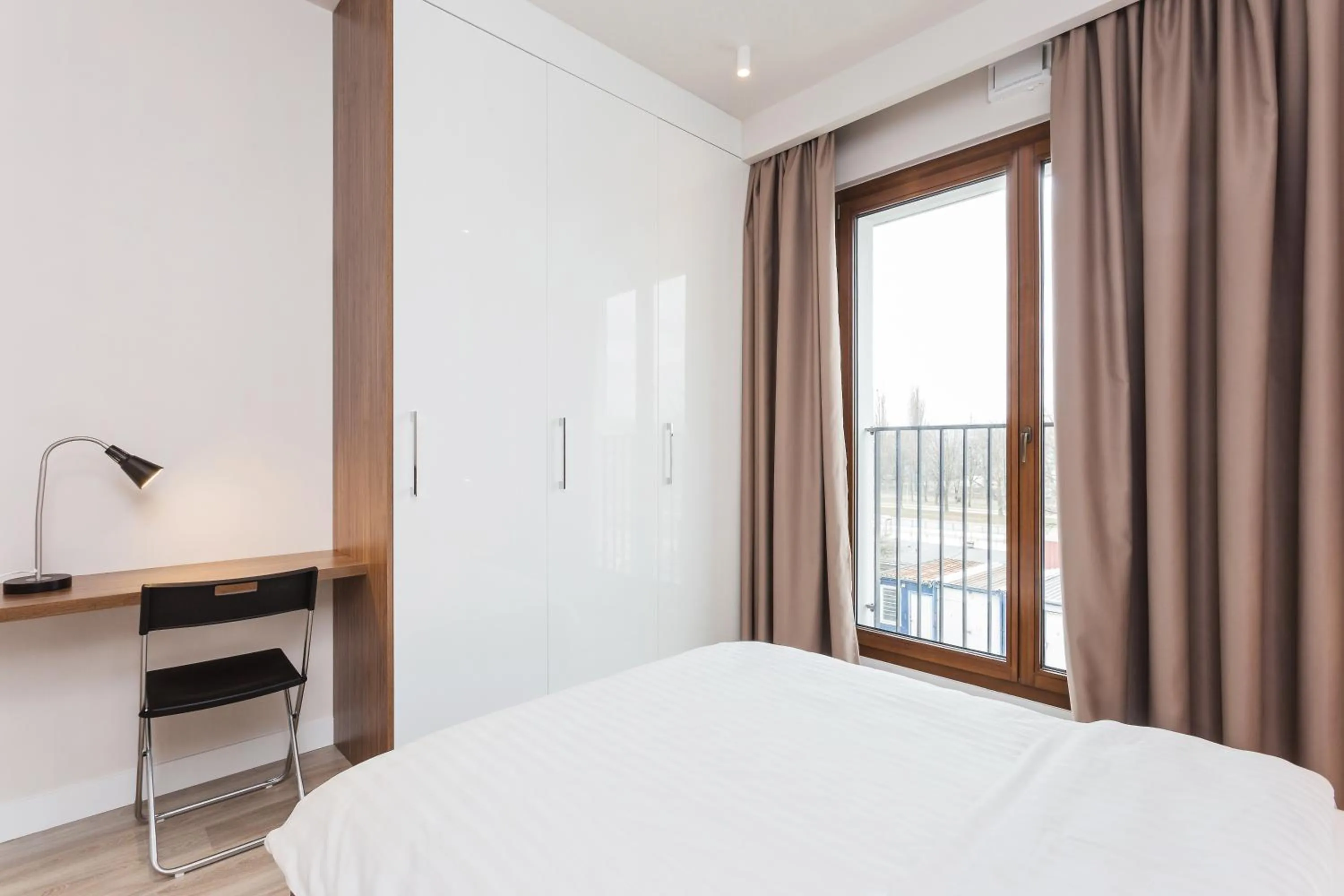 Bedroom, Bed in Platinum Residence Mokotów