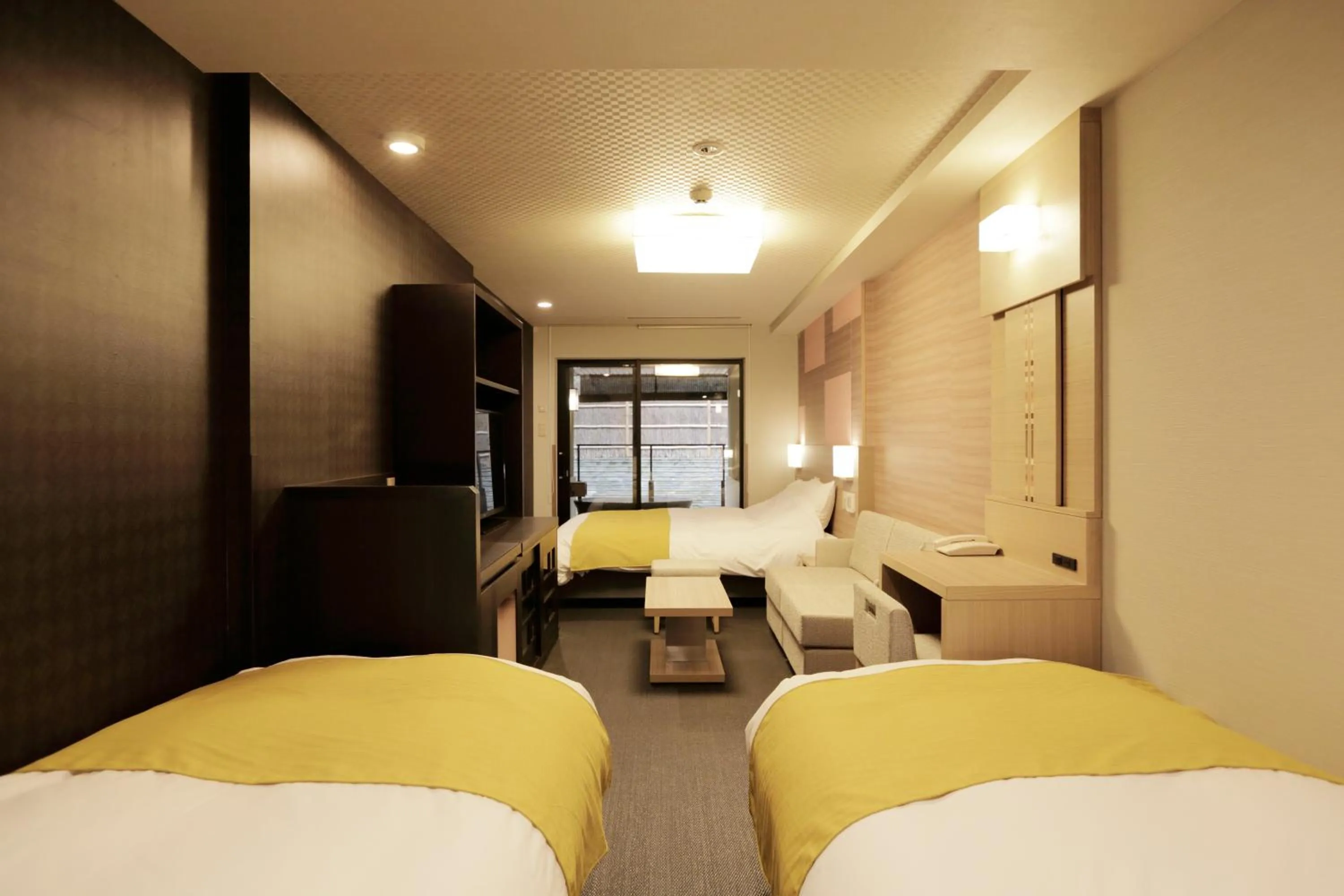 Bed in Tsukino Yado Sara