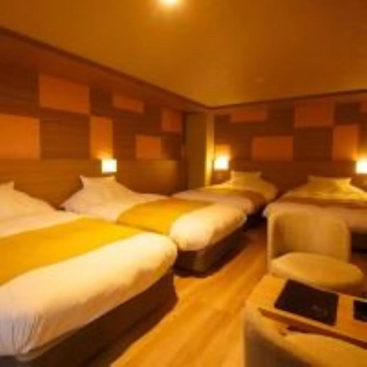 Bed in Tsukino Yado Sara