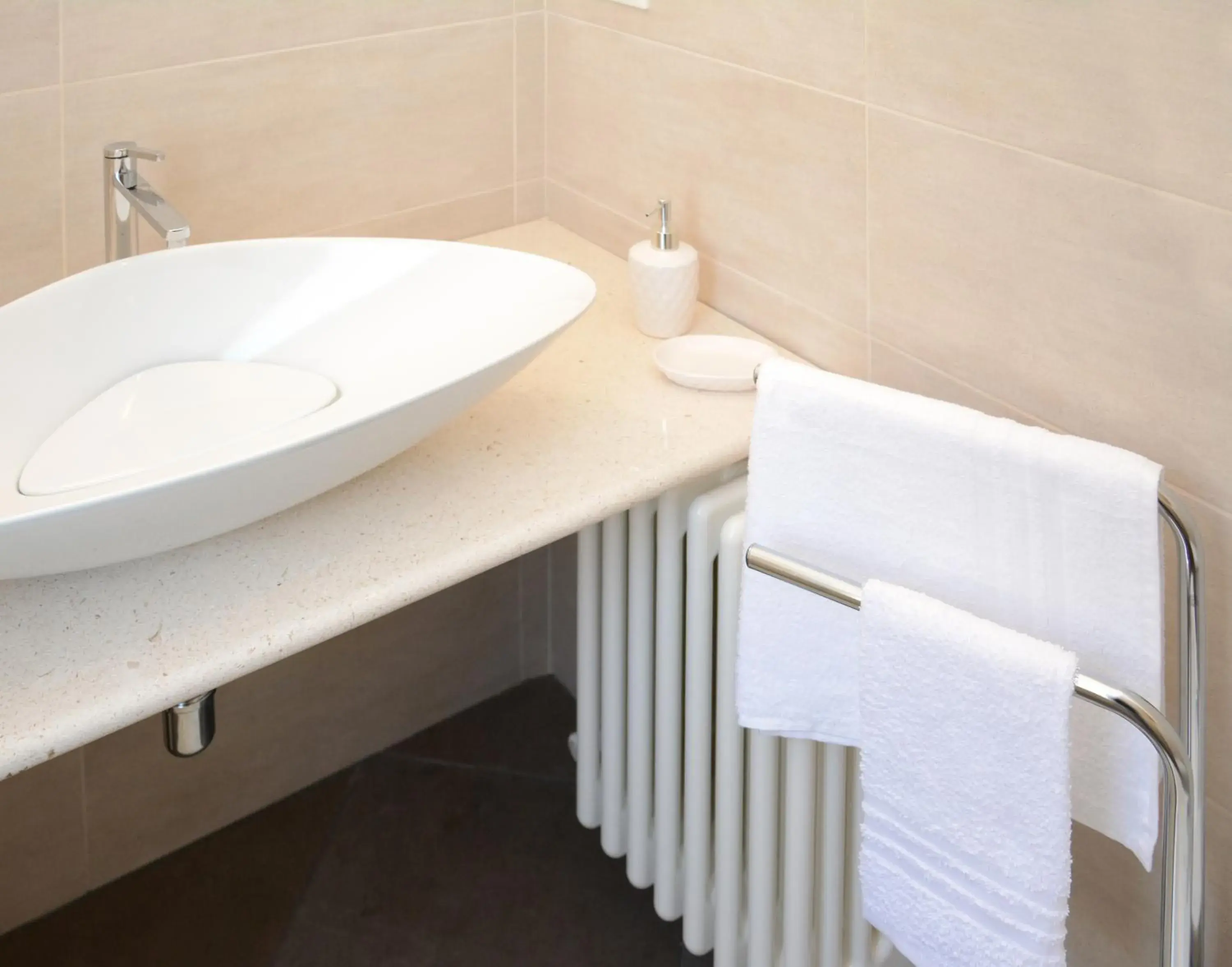 Double or Twin Room with Private Bathroom in Villa Lidia Teramo Double or Twin Room with Private Bathroom in Villa Lidia Teramo