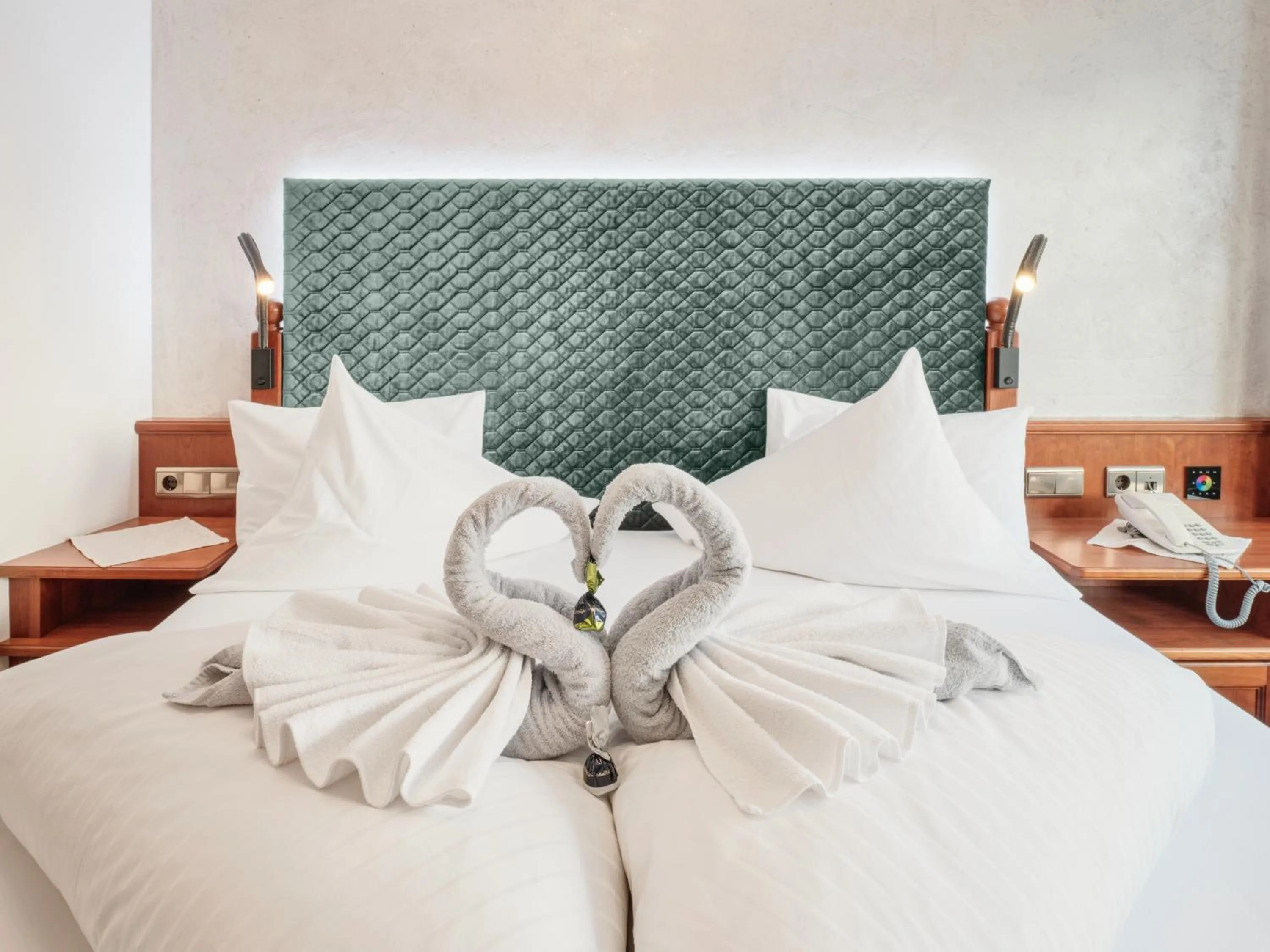 Bed in Hotel Alpenjuwel 4 Sterne Superior