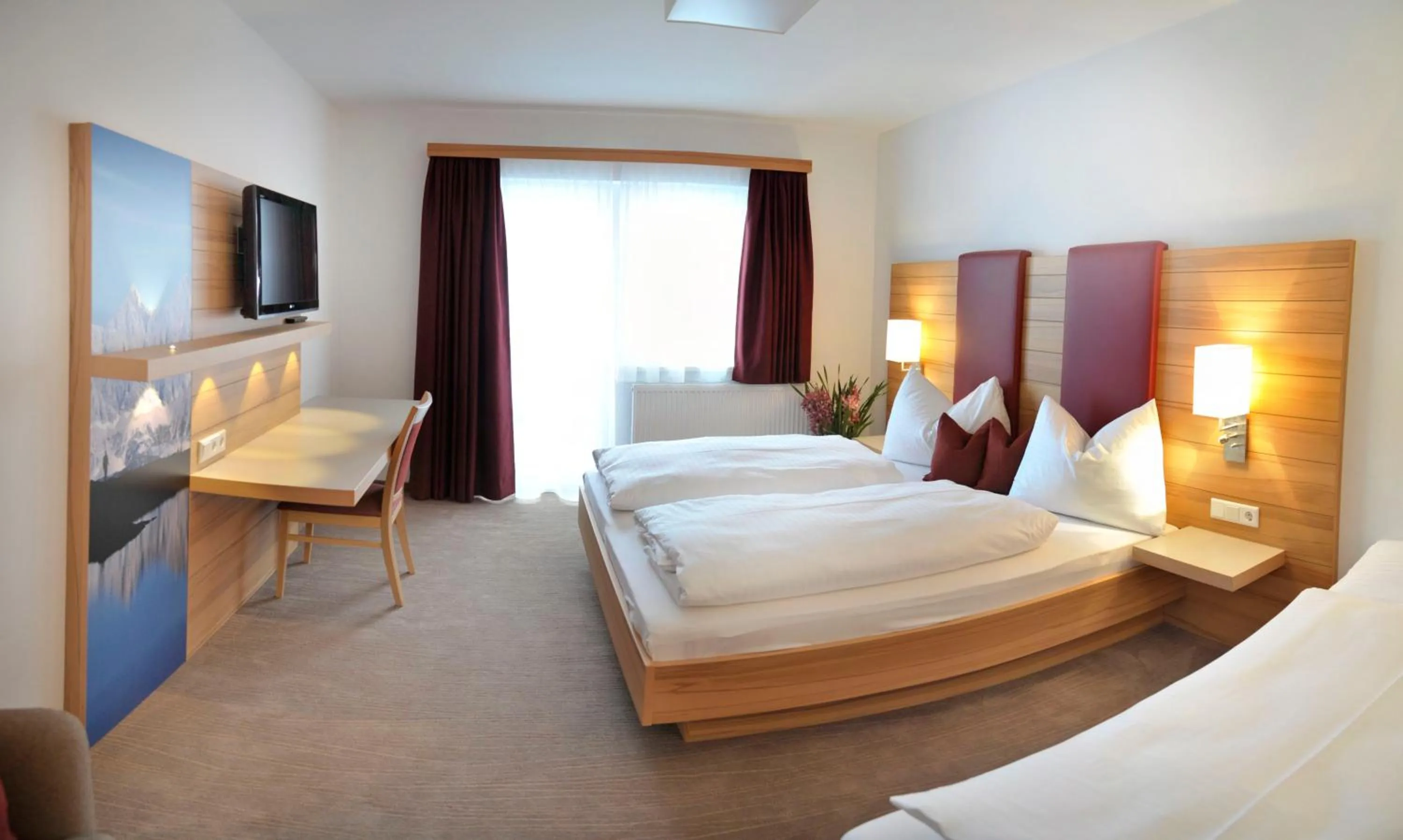 Bed in Hotel Sonnschupfer