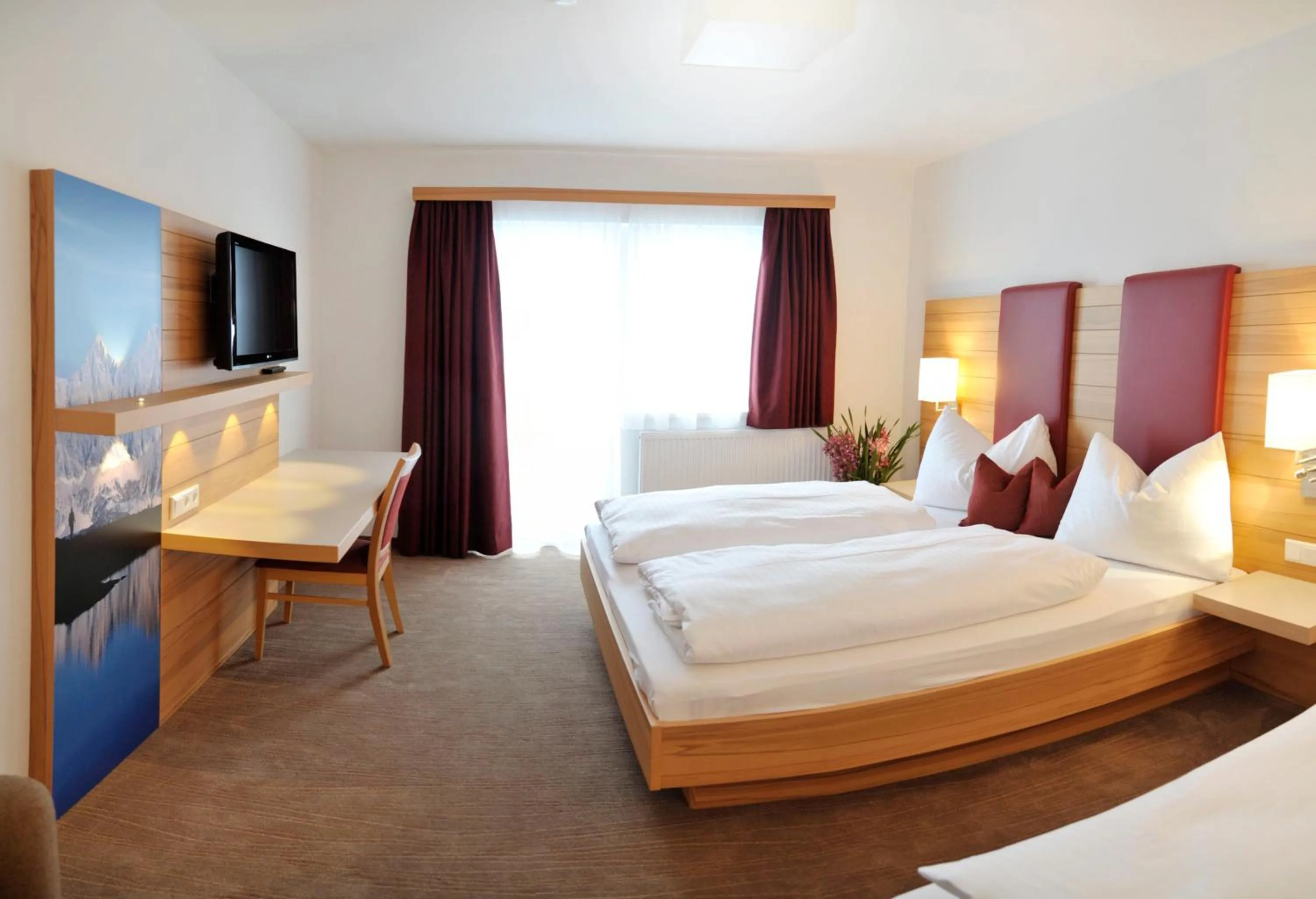 Bed in Hotel Sonnschupfer