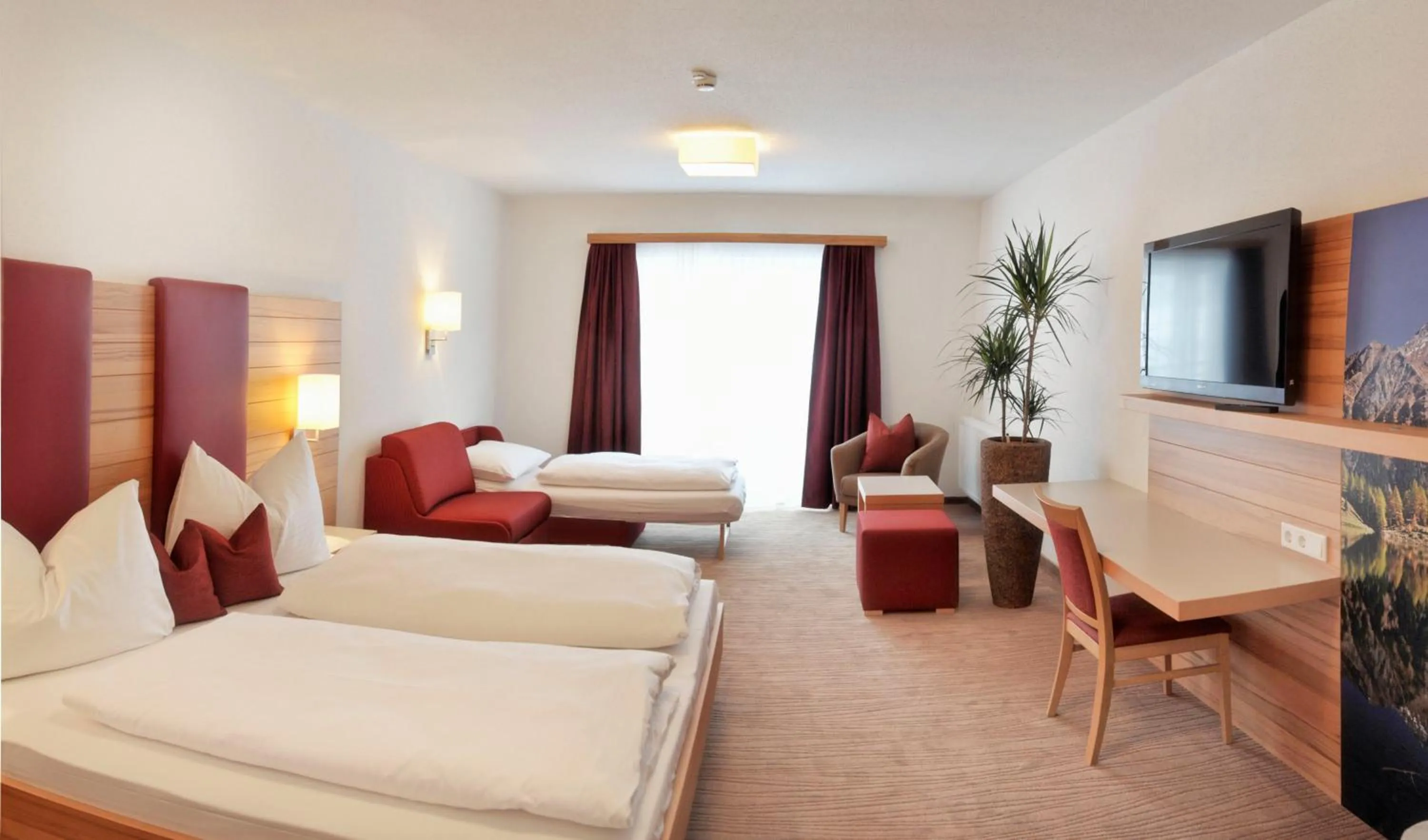 Bed in Hotel Sonnschupfer