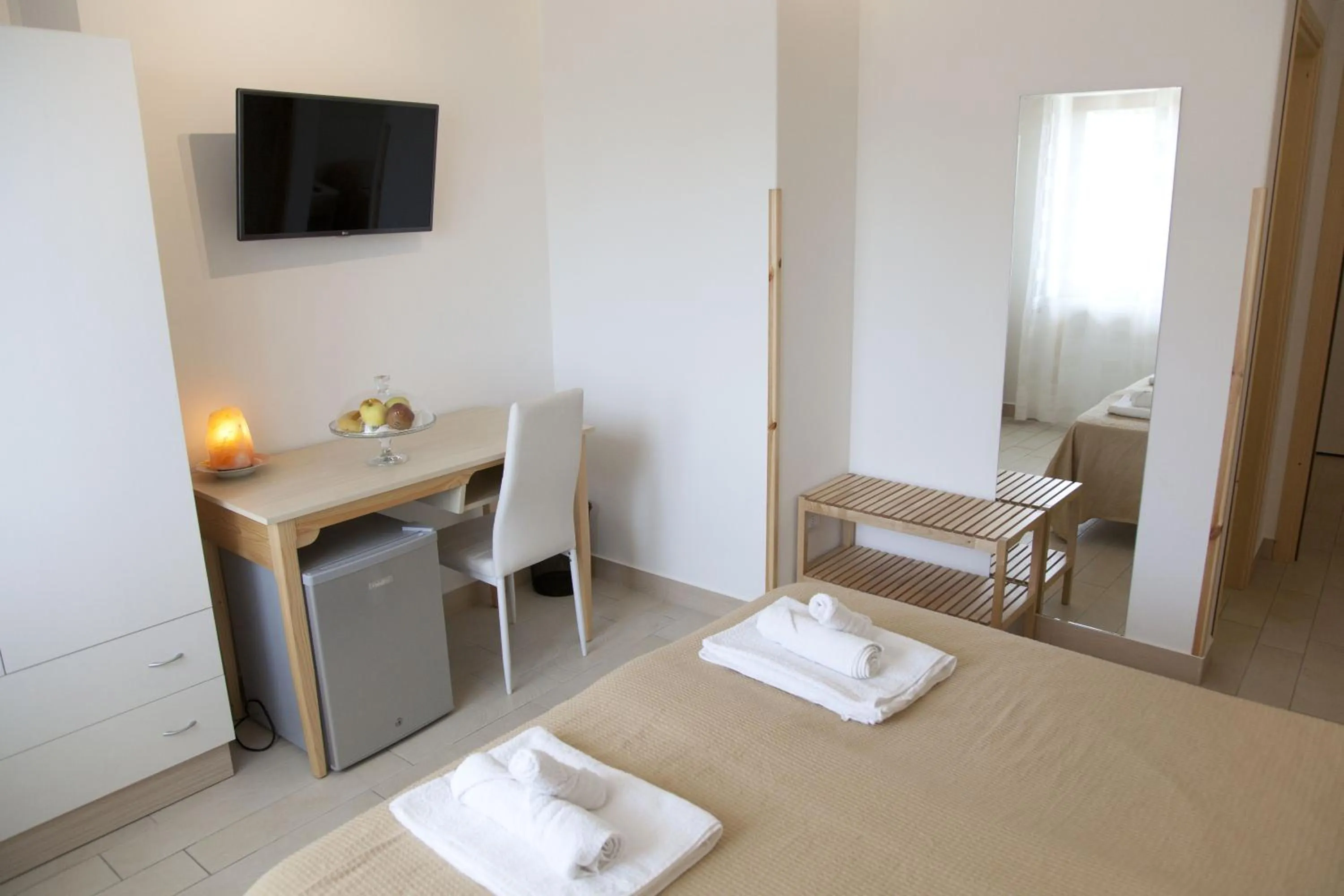 Photo of the whole room in Arcadia