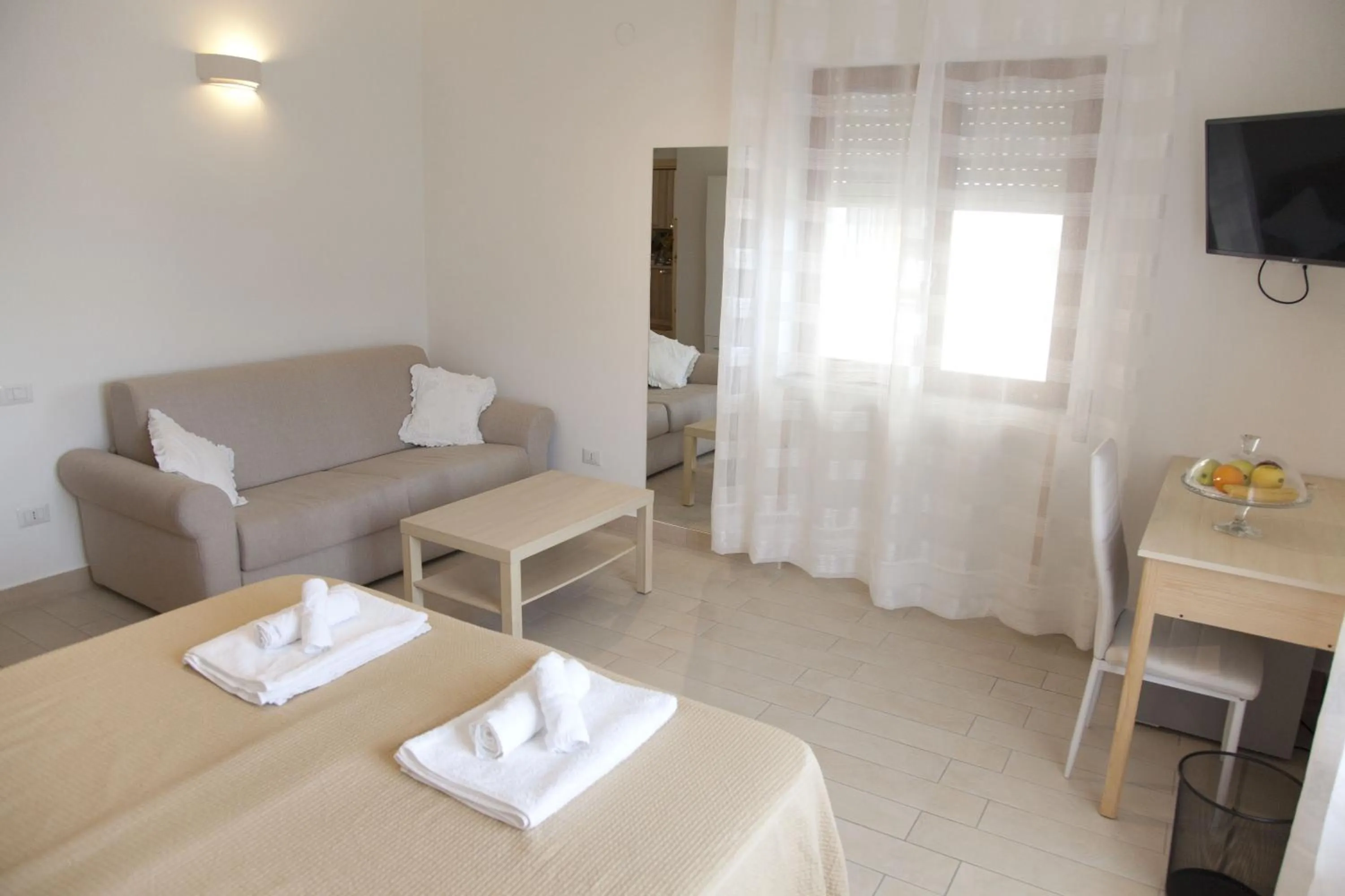 Photo of the whole room in Arcadia