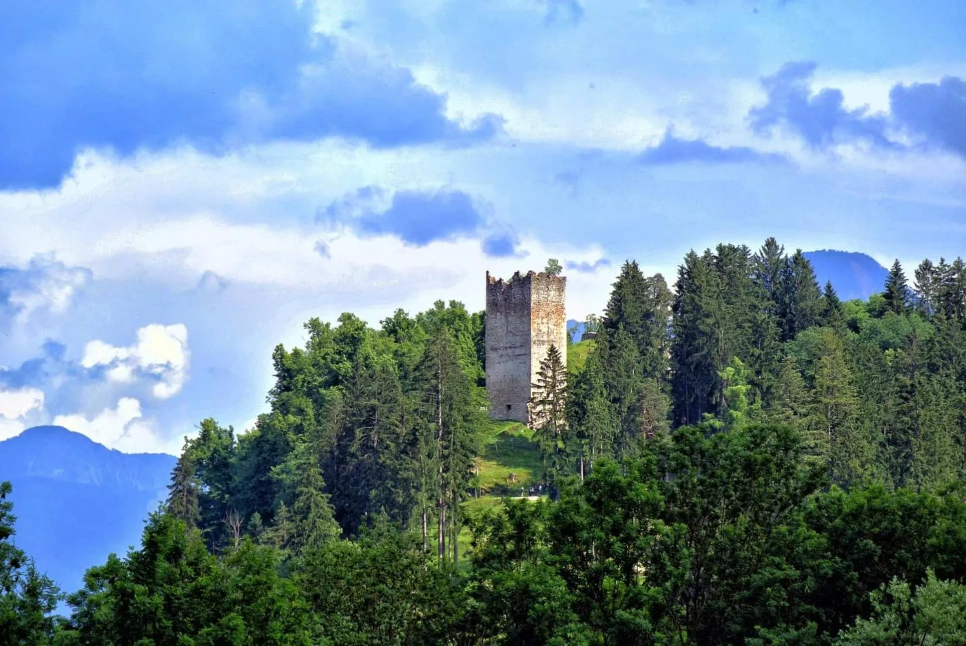 Hiking in Hotel Fuchs & Hase SELF CHECK IN
