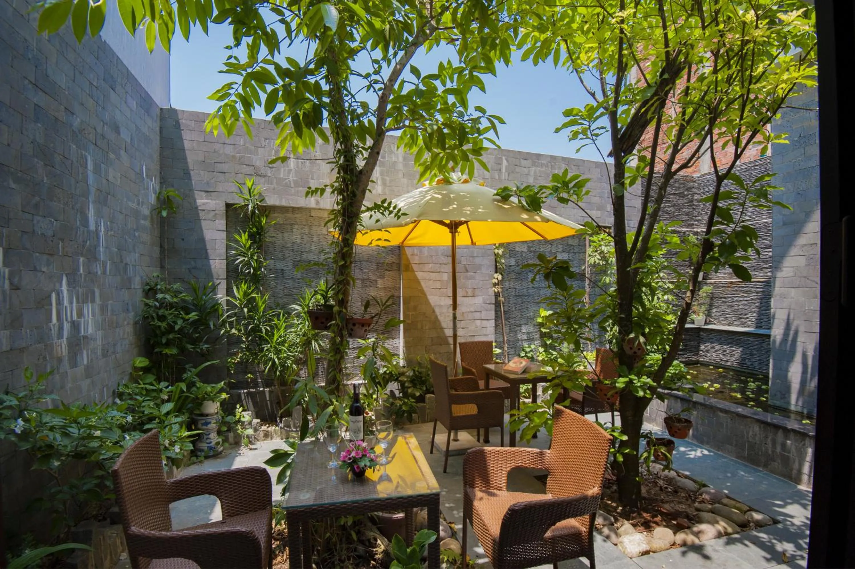 Restaurant/places to eat in Hoi An Sun Lake Villa