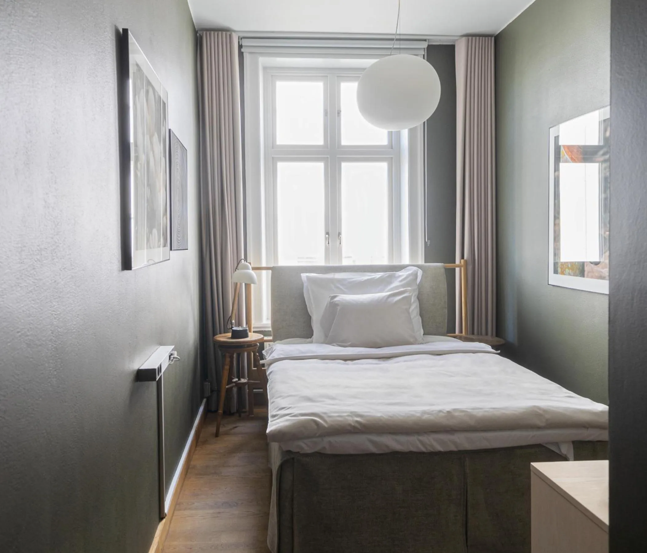 Bed in The Duxiana Malmö