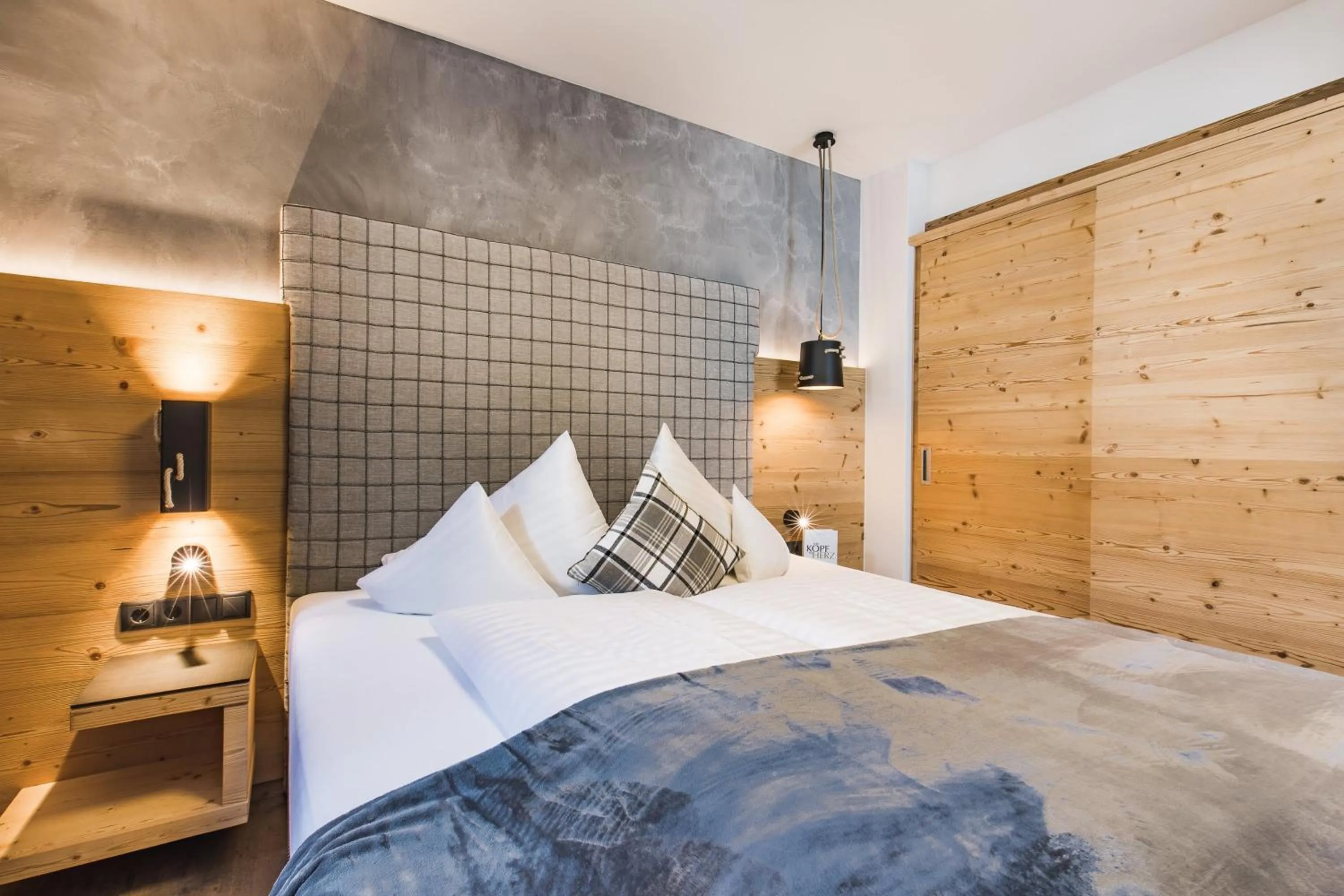 Bed in DAS VIER Sport,- und Wellnesshotel