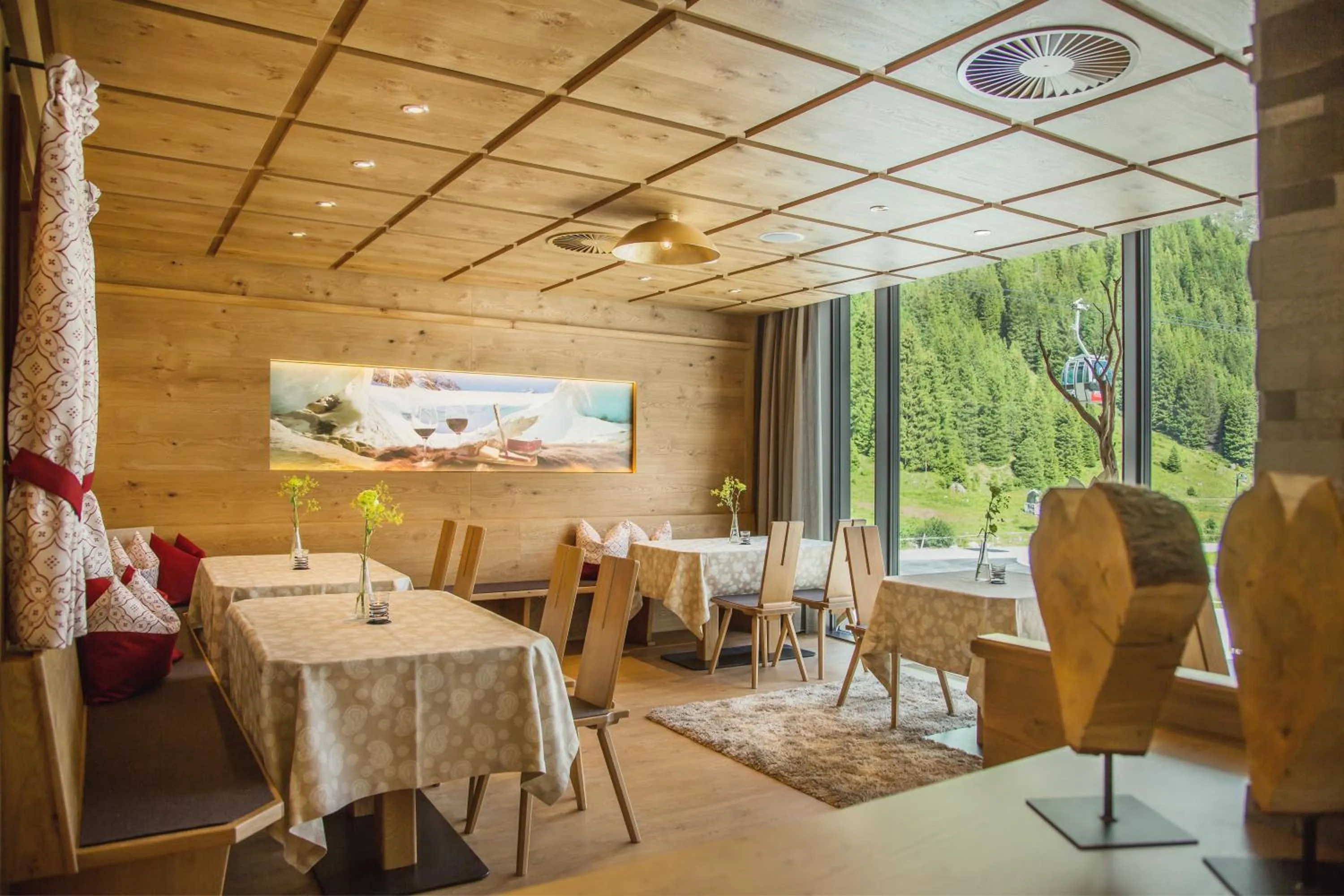 Restaurant/places to eat in DAS VIER Sport,- und Wellnesshotel