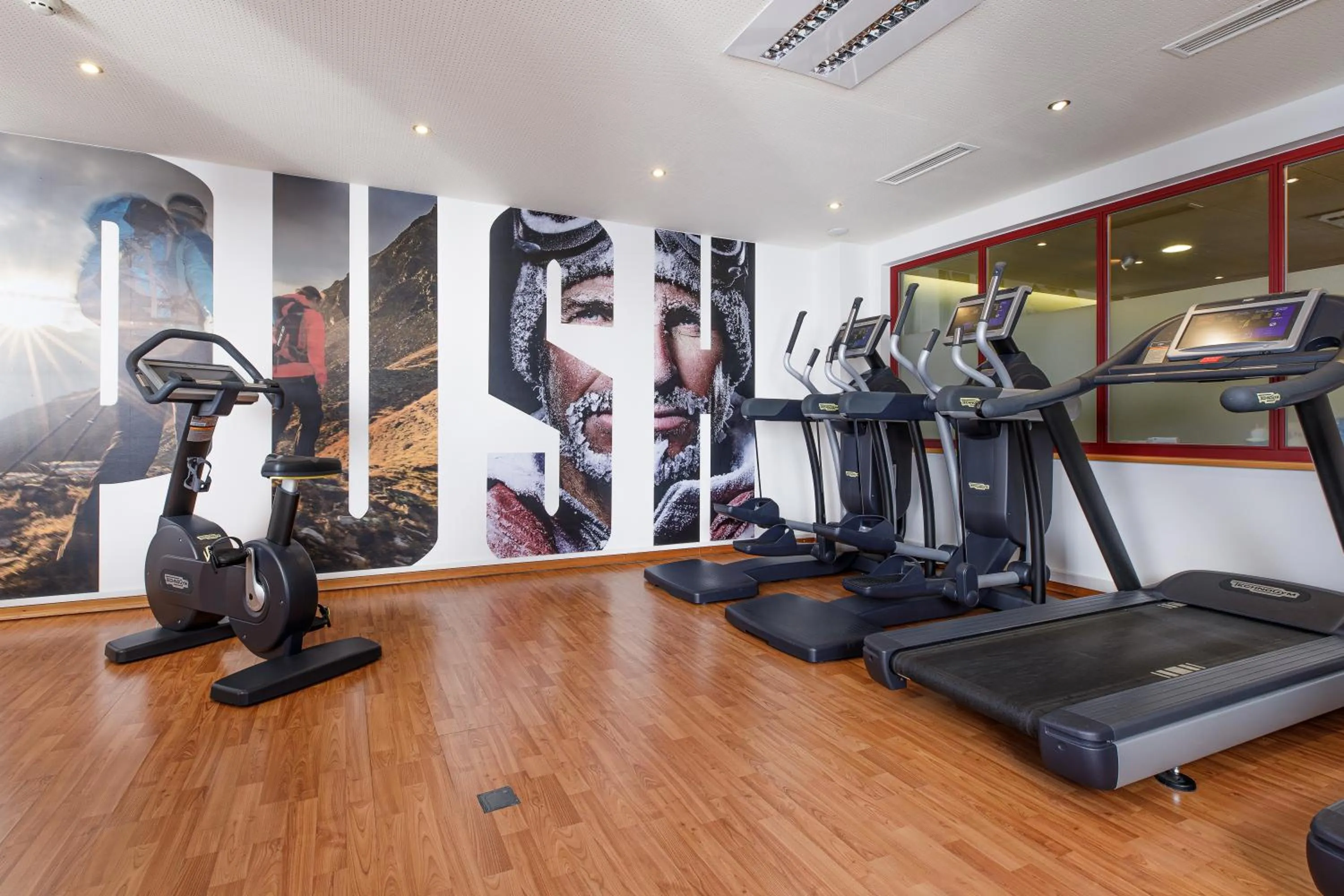 Fitness centre/facilities in DAS VIER Sport,- und Wellnesshotel