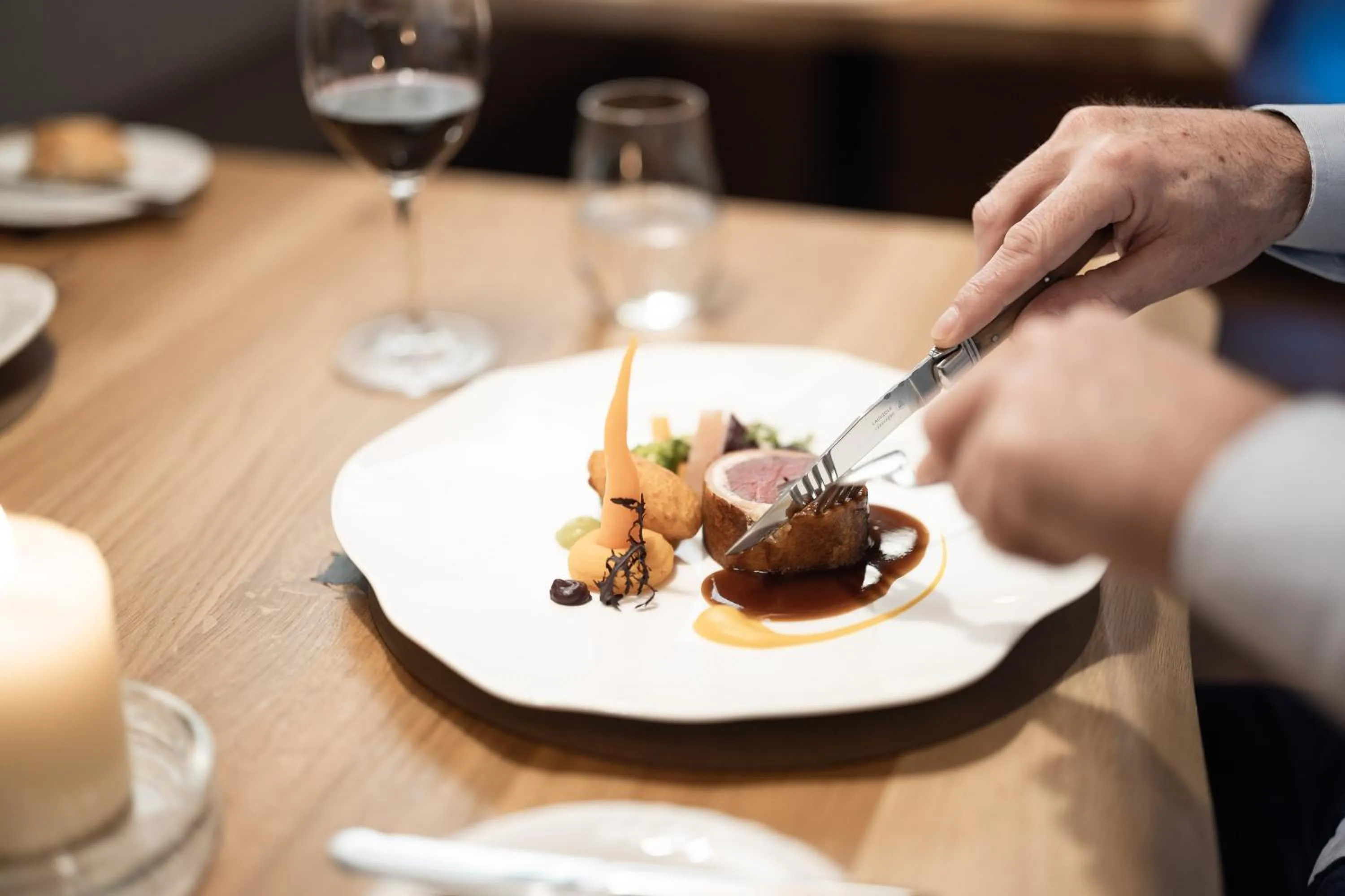 Restaurant/places to eat in SPA & Naturhotel Outside