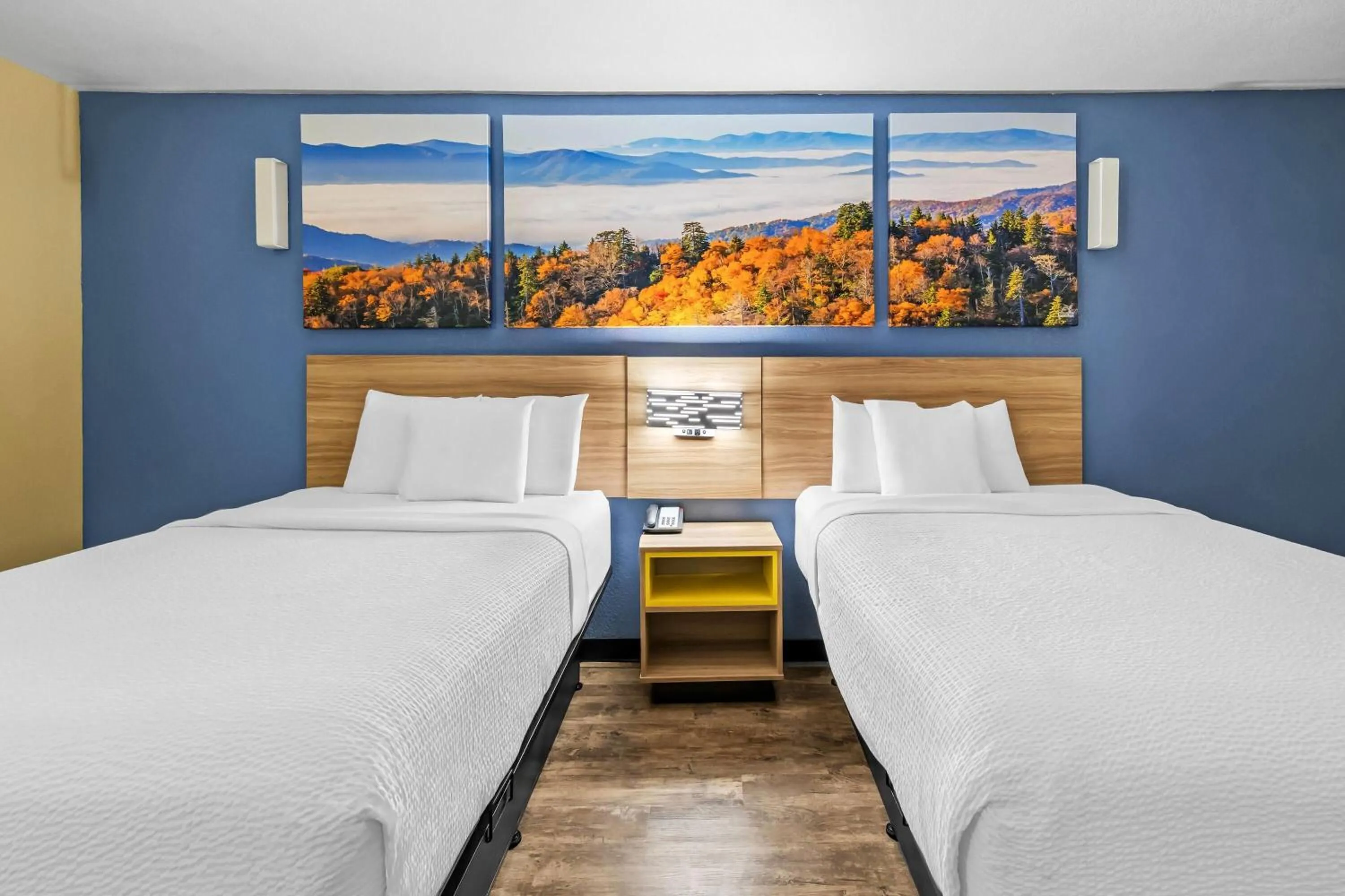 Bed in Days Inn by Wyndham New Orleans Pontchartrain