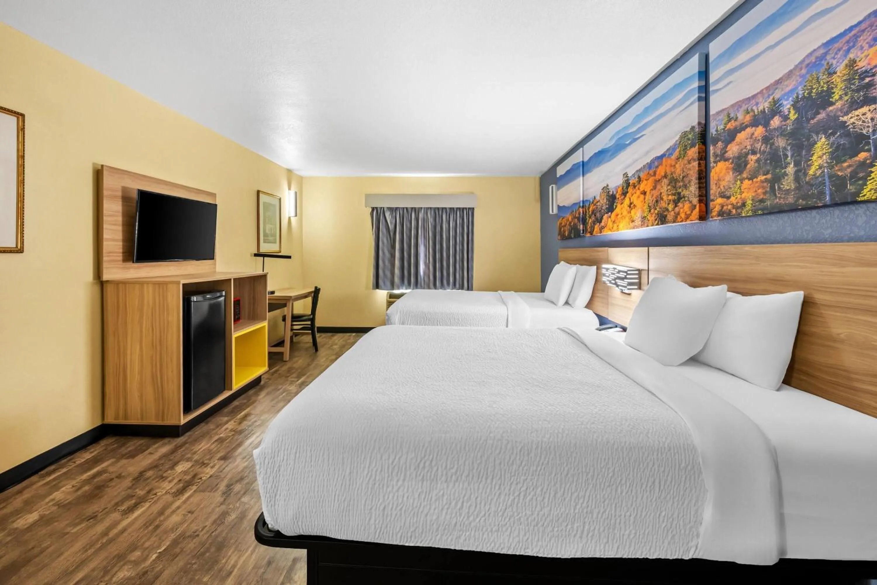 Bed in Days Inn by Wyndham New Orleans Pontchartrain