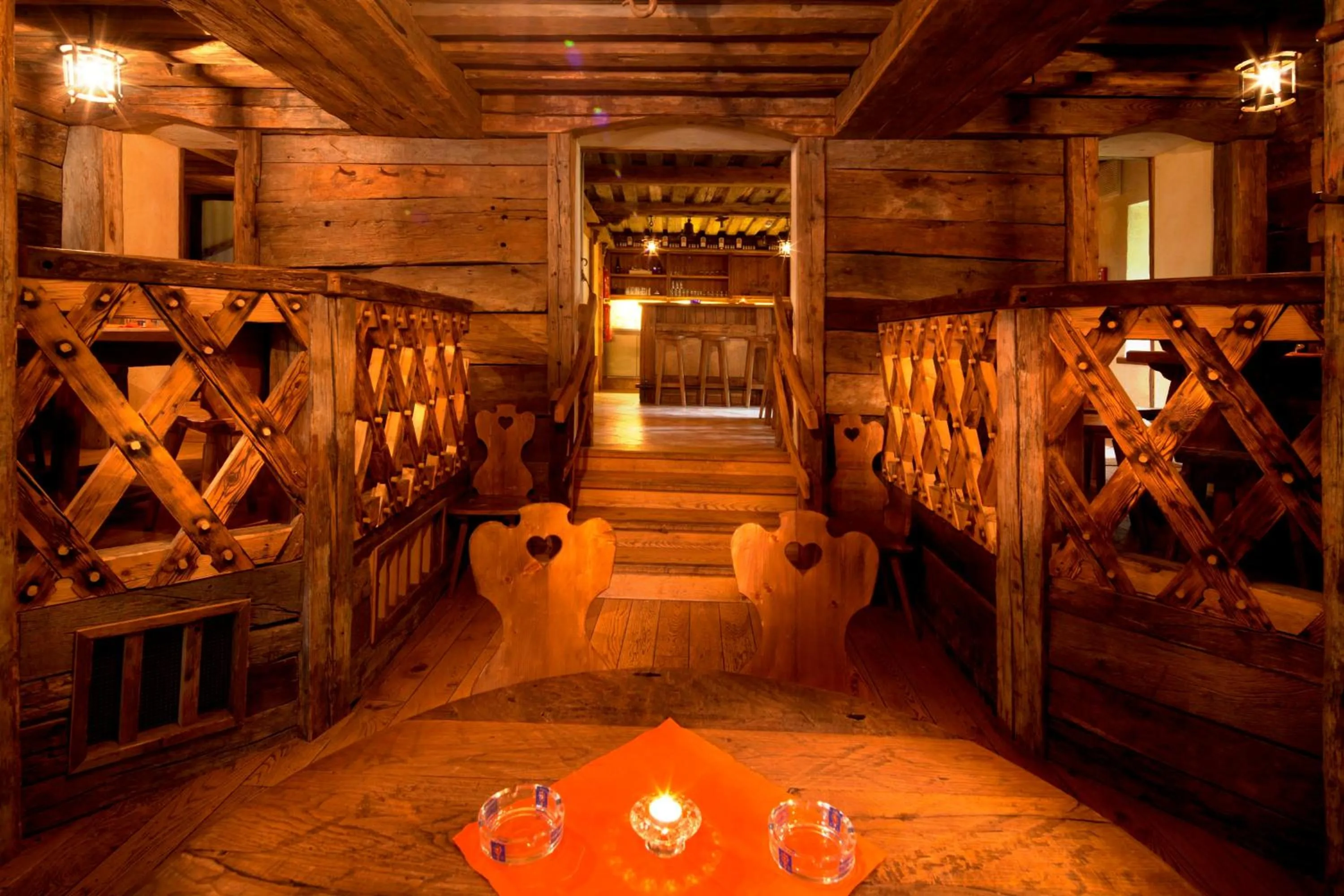 Restaurant/places to eat in Euro Youth Hotel & Krone