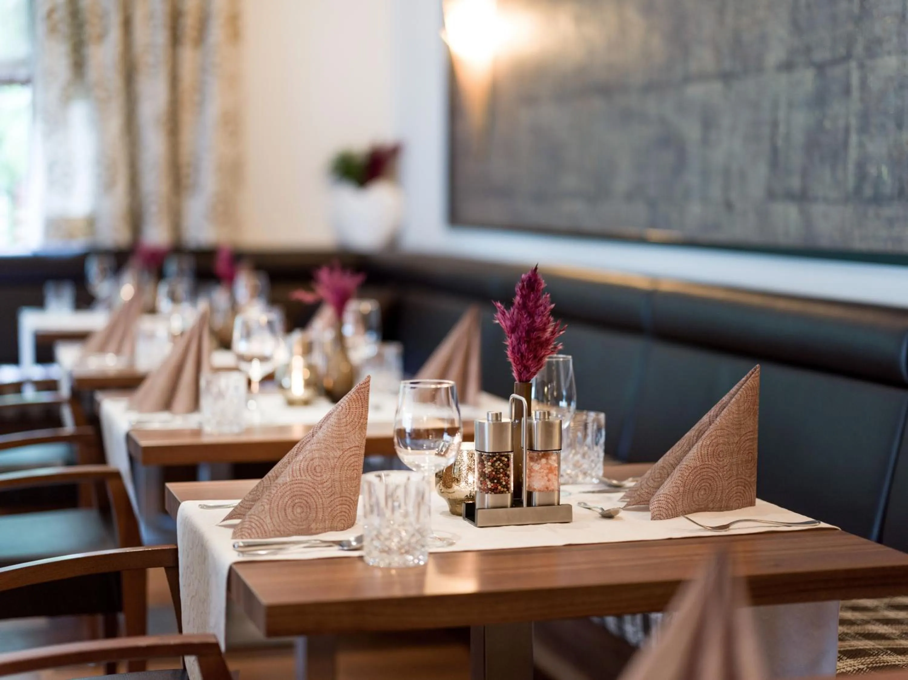 Dining area in Hotel Landhaus Zillertal